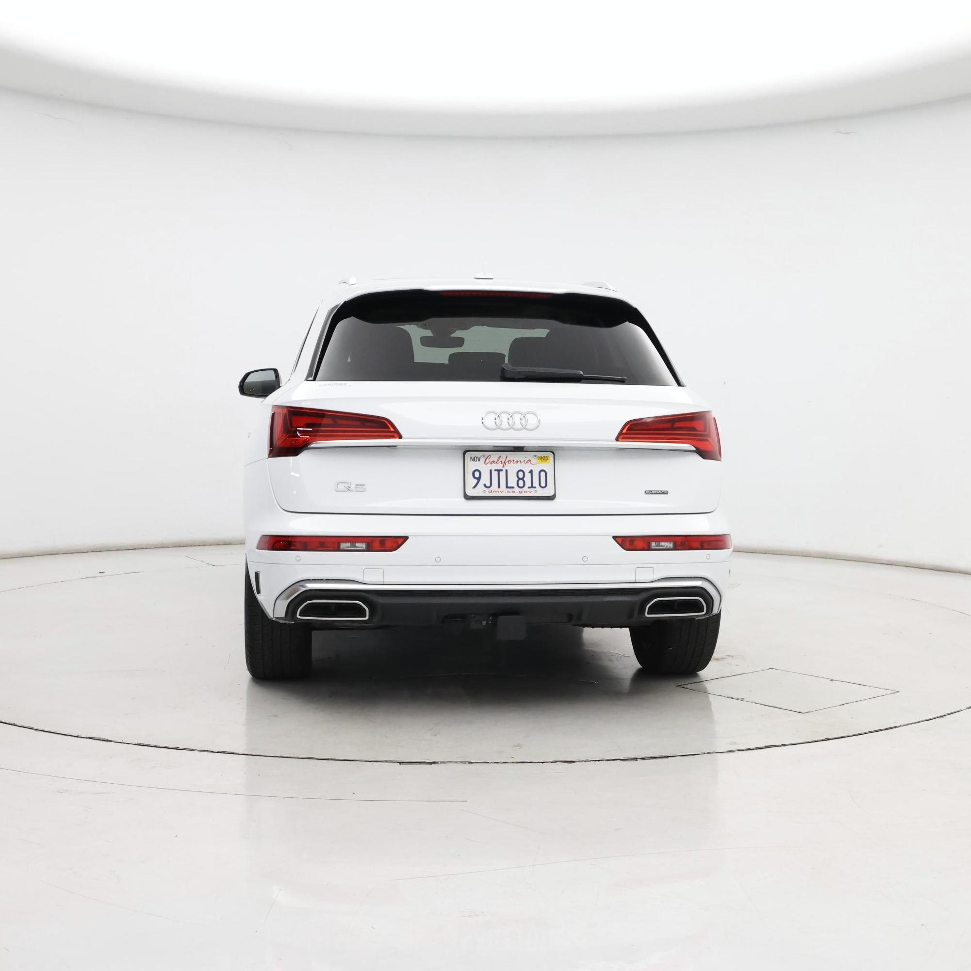 Thumbnail: 2023 Audi Q5 - 6