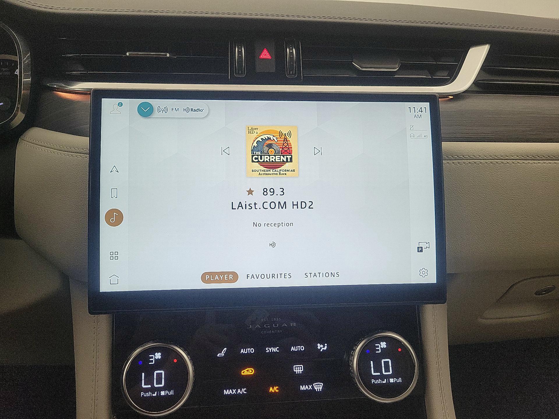 Thumbnail: 2023 Jaguar F-Pace - 16