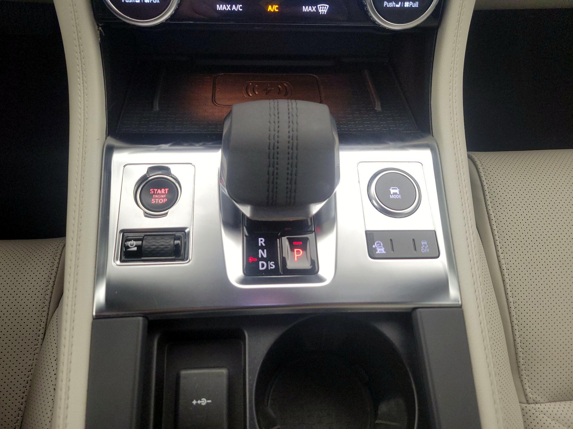 Thumbnail: 2023 Jaguar F-Pace - 18