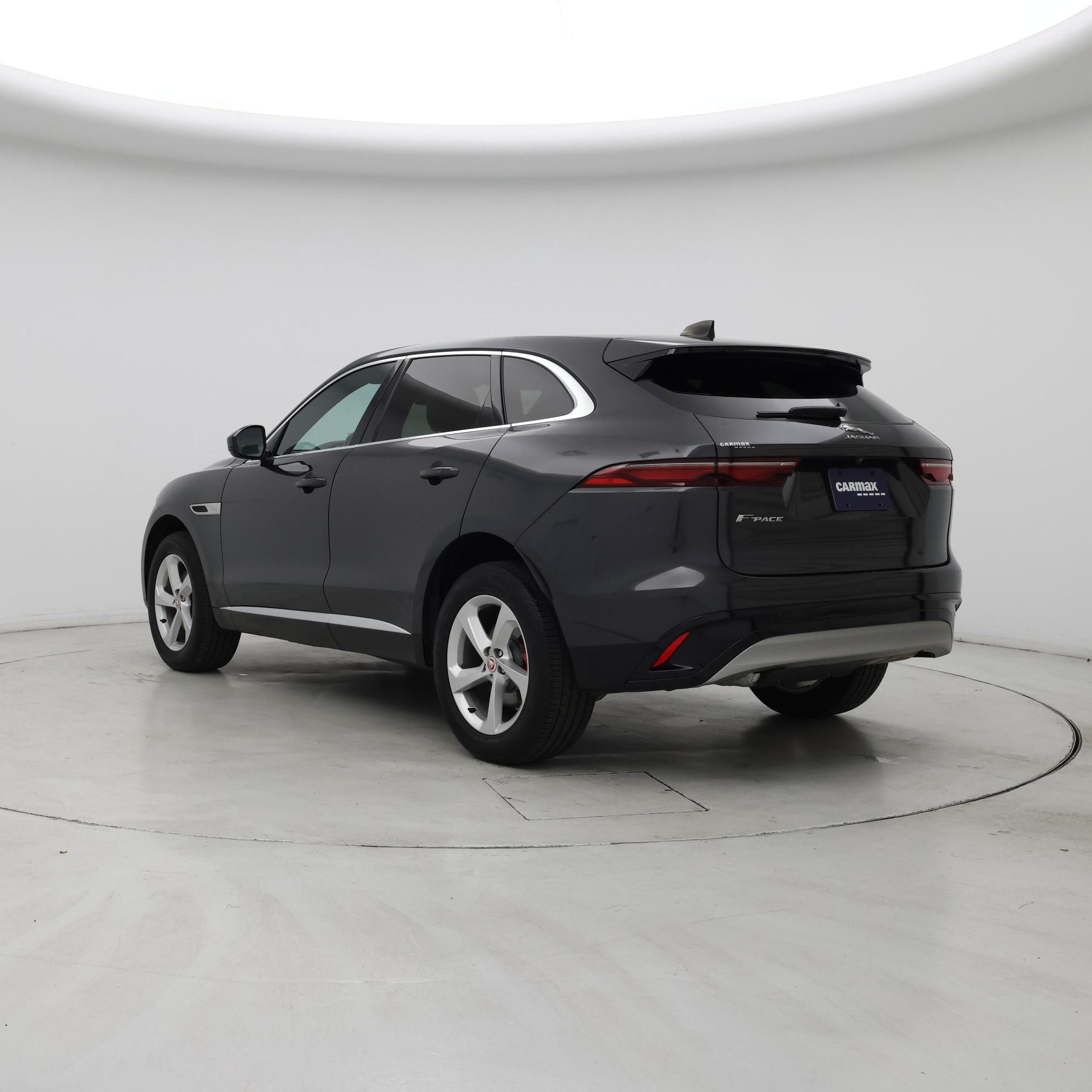 Thumbnail: 2023 Jaguar F-Pace - 2