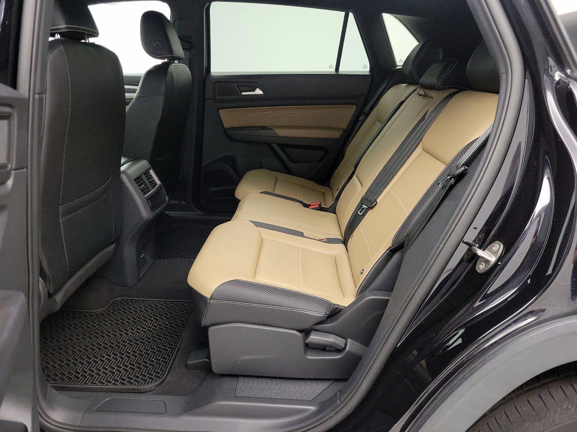 Thumbnail: 2021 Volkswagen Atlas - 20