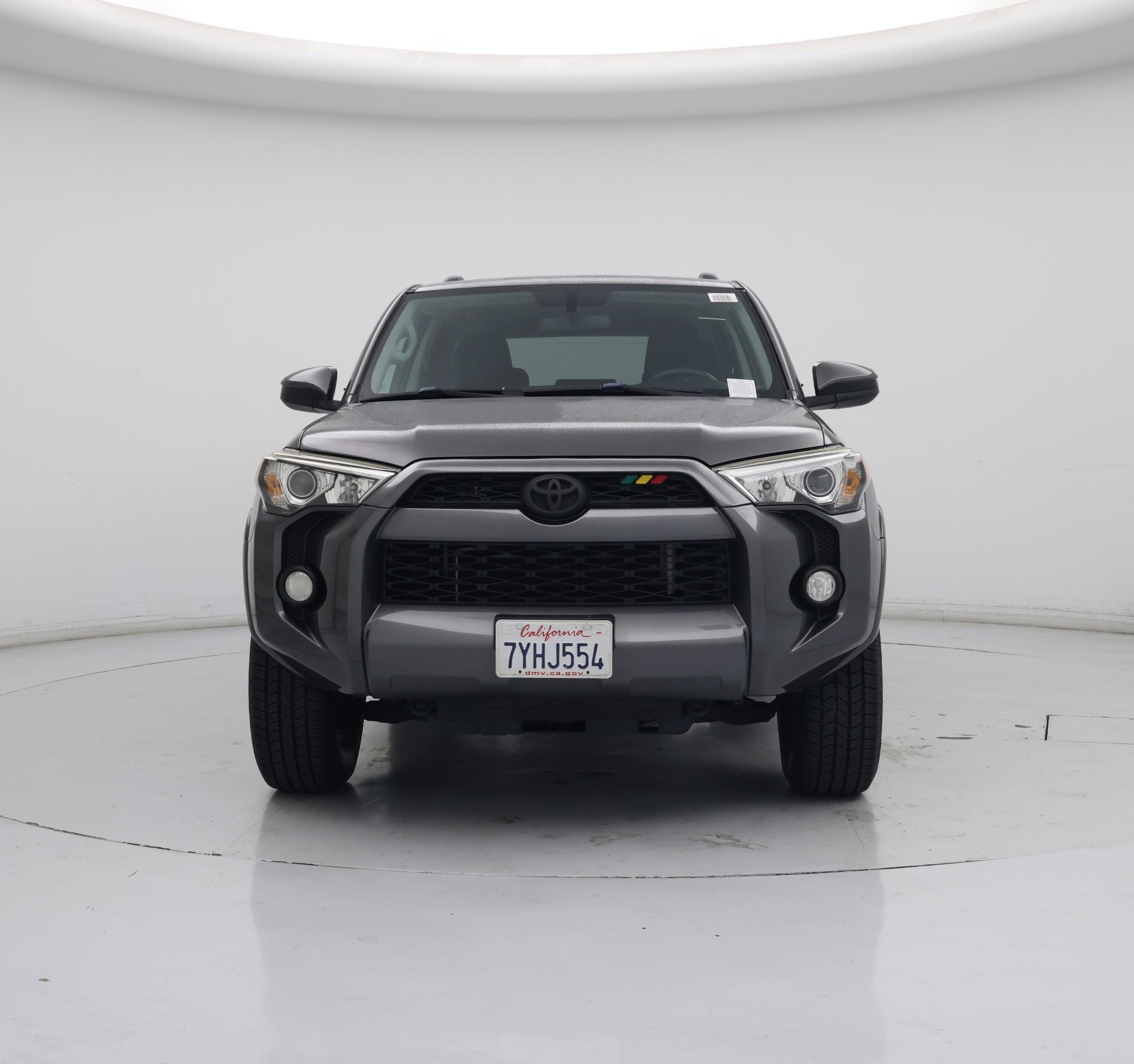 Thumbnail: 2015 Toyota 4Runner - 5