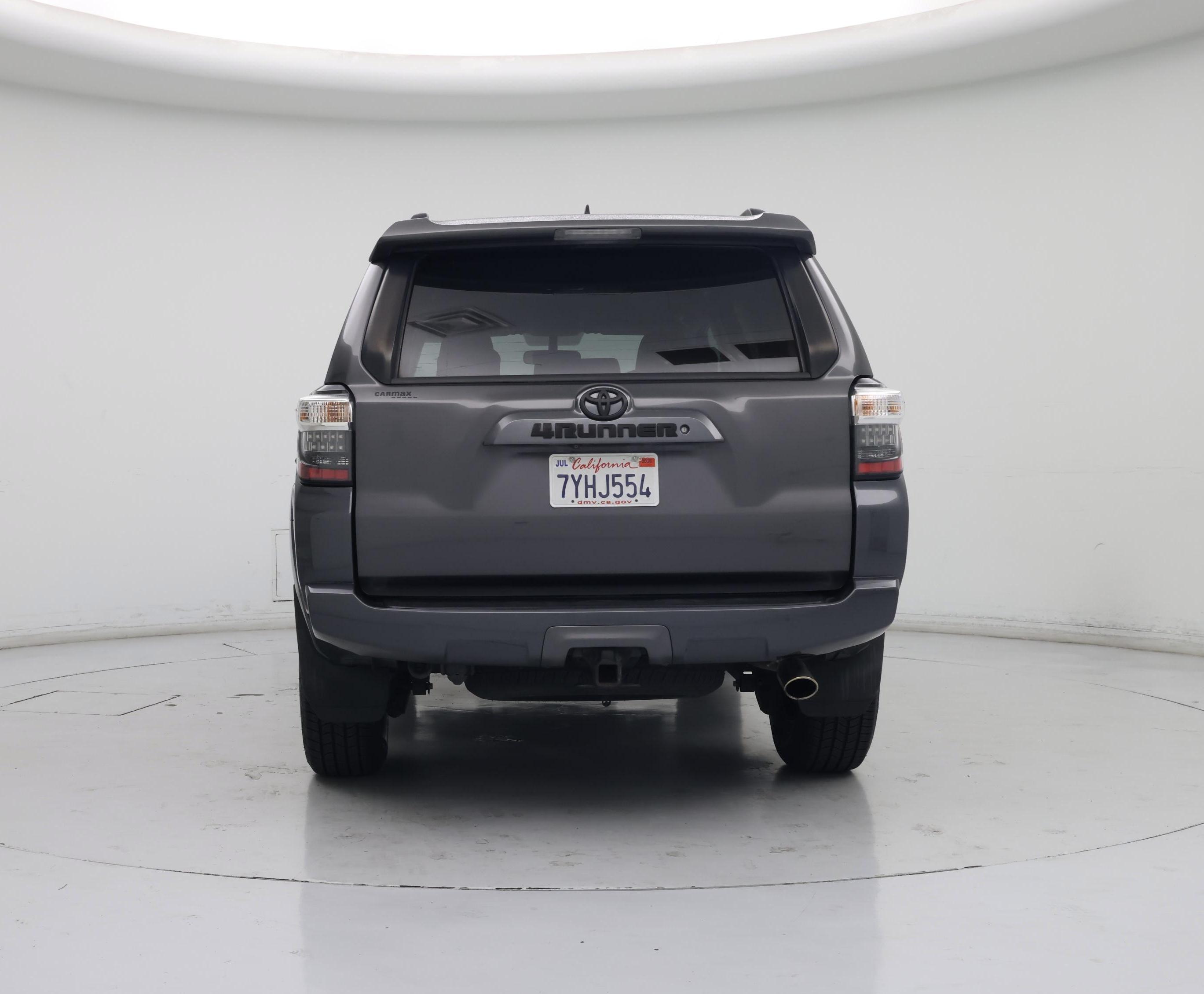 Thumbnail: 2015 Toyota 4Runner - 6