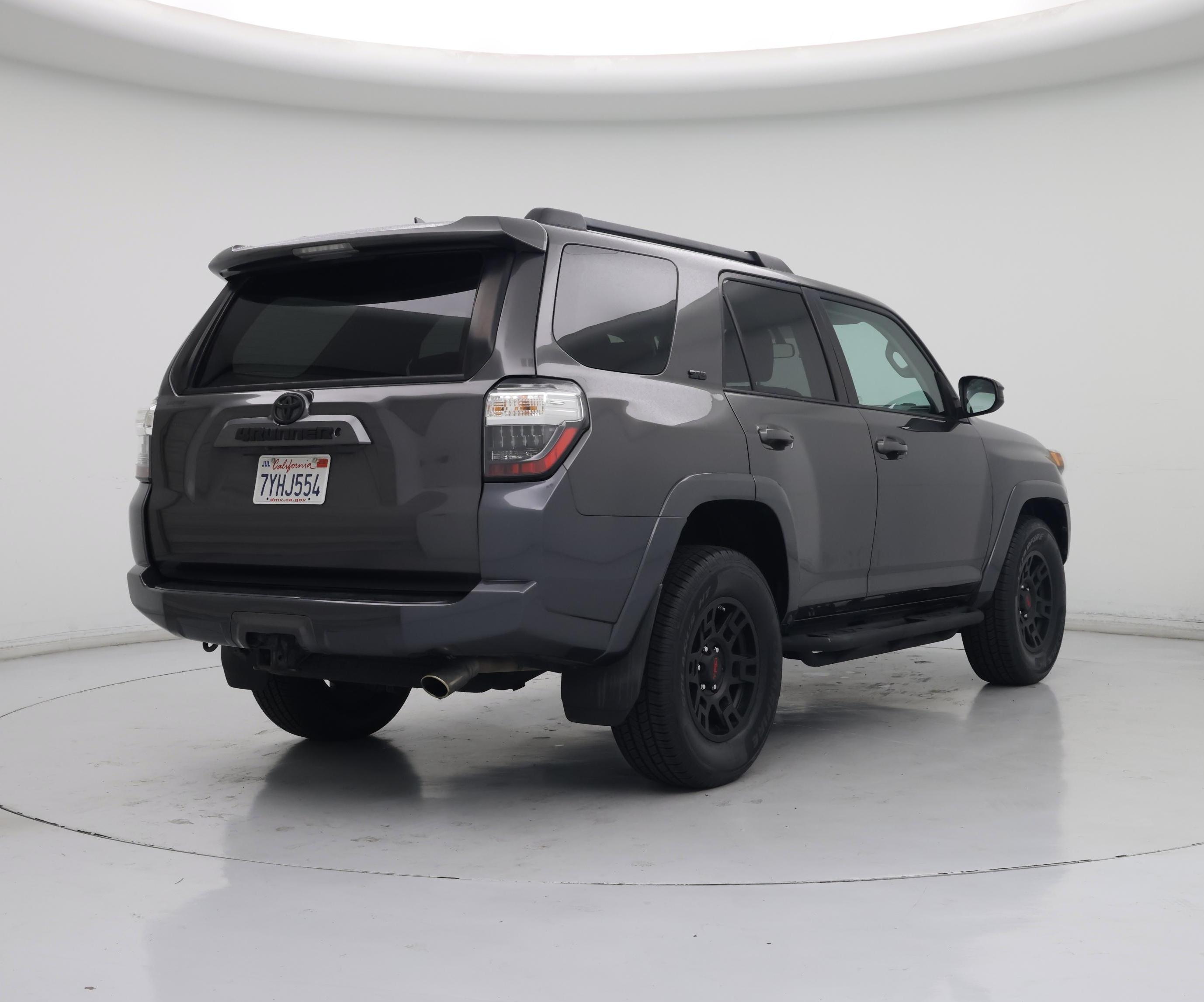 Thumbnail: 2015 Toyota 4Runner - 8