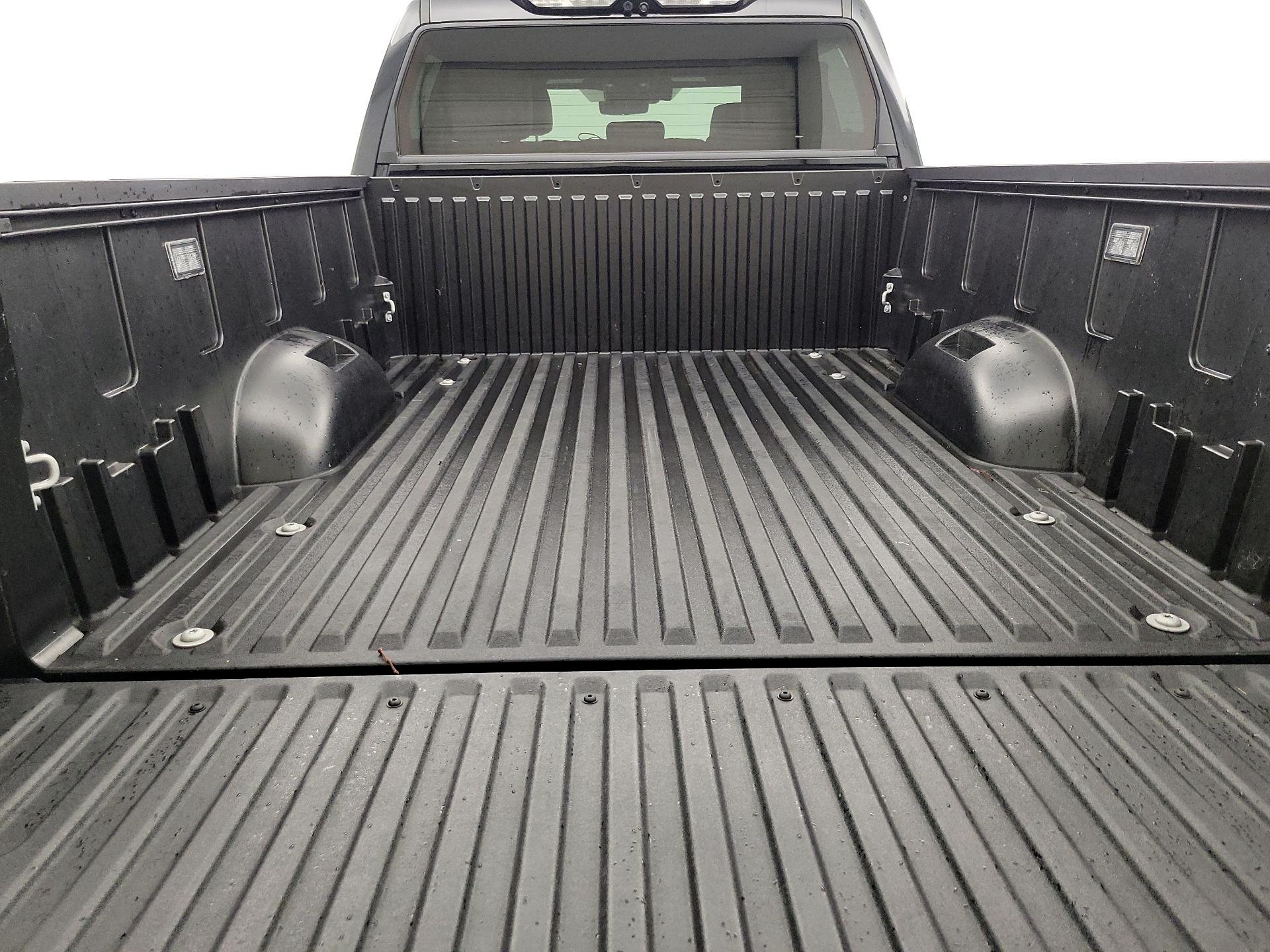 Thumbnail: 2023 Toyota Tundra - 19