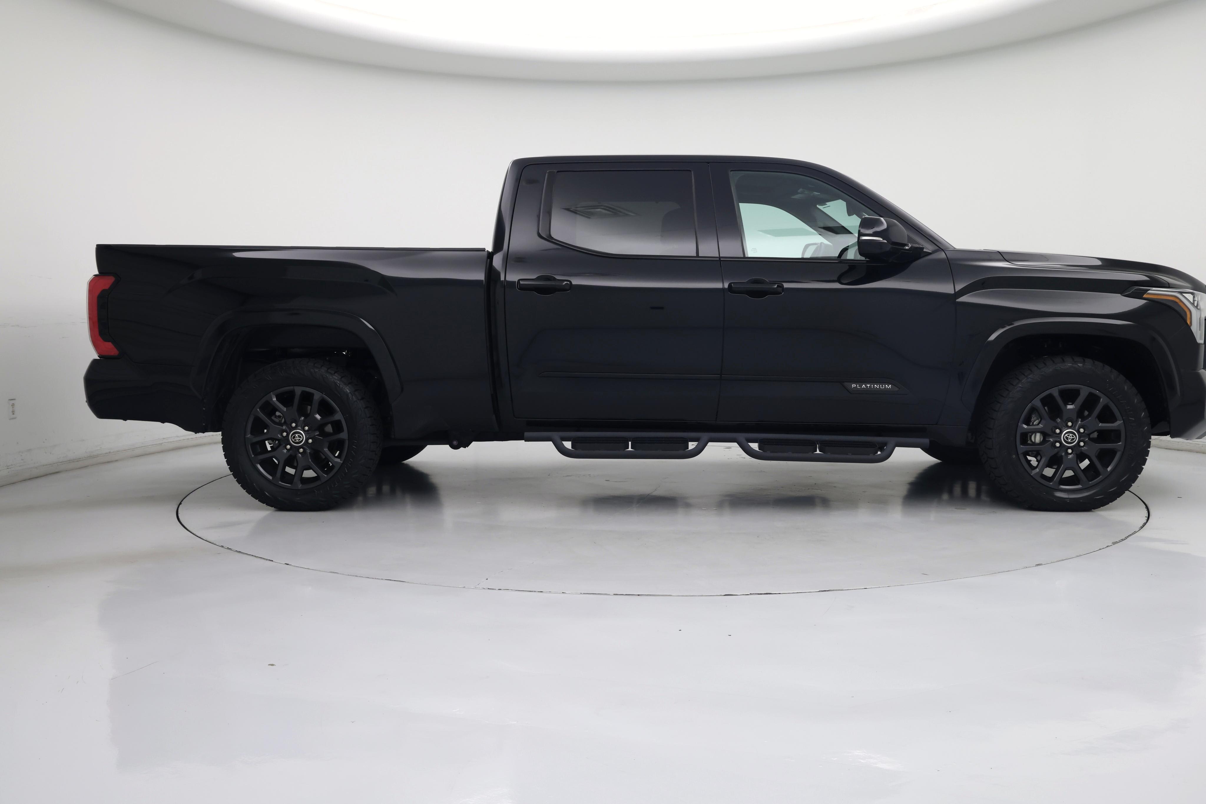 Thumbnail: 2023 Toyota Tundra - 7