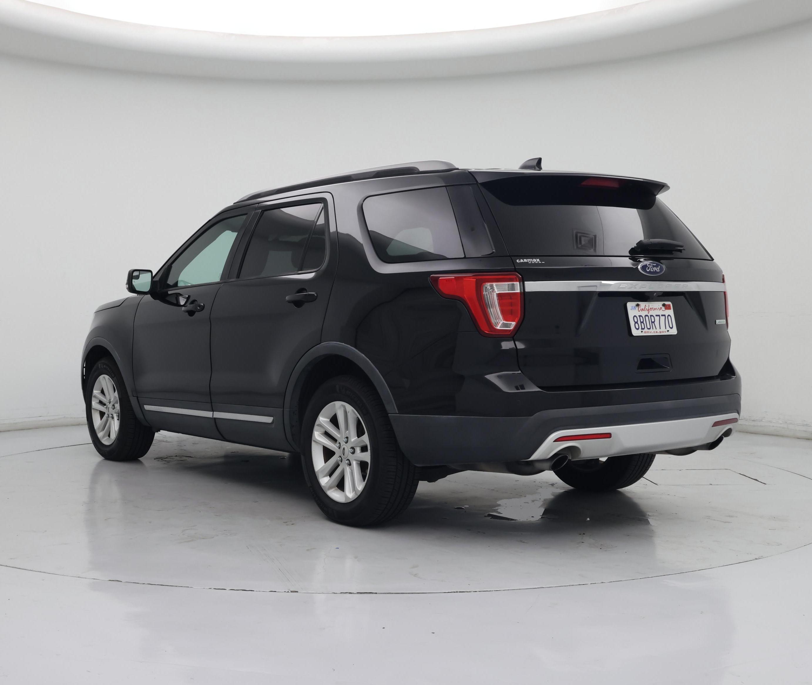 Thumbnail: 2017 Ford Explorer - 2