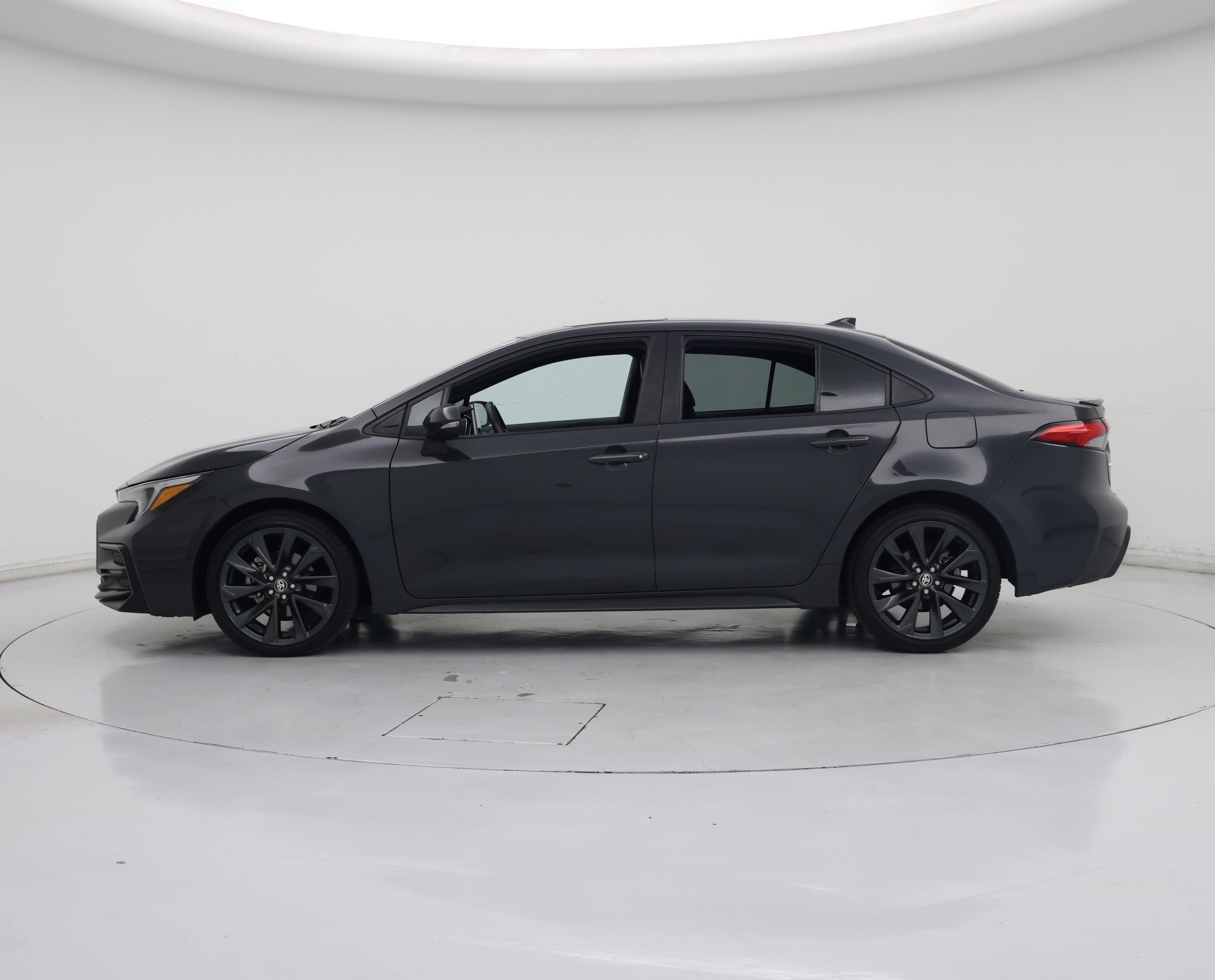 Thumbnail: 2023 Toyota Corolla - 3