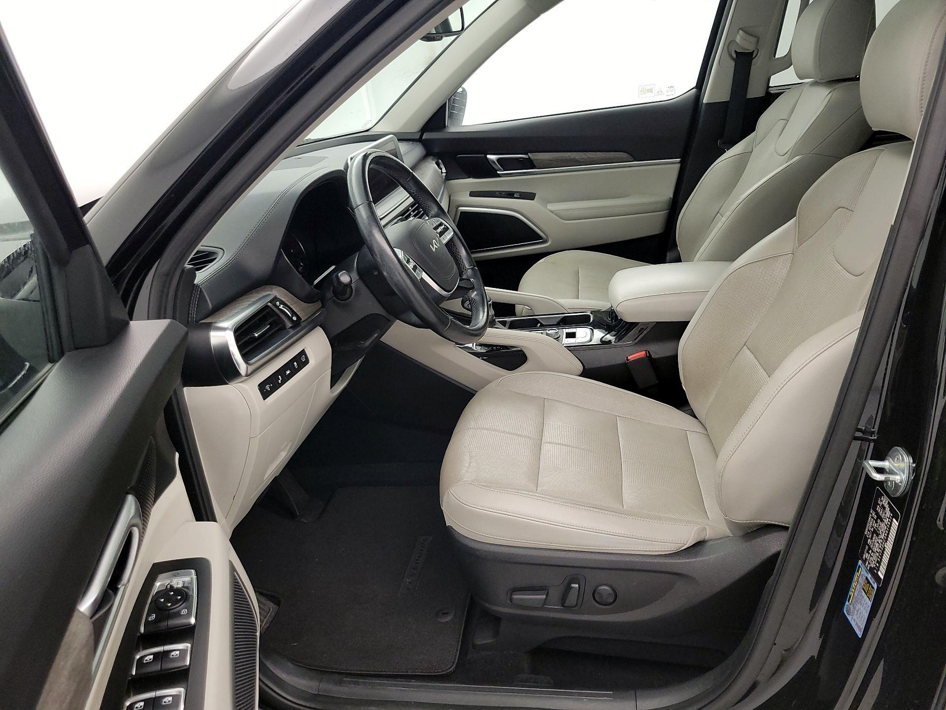 Thumbnail: 2022 Kia Telluride - 11