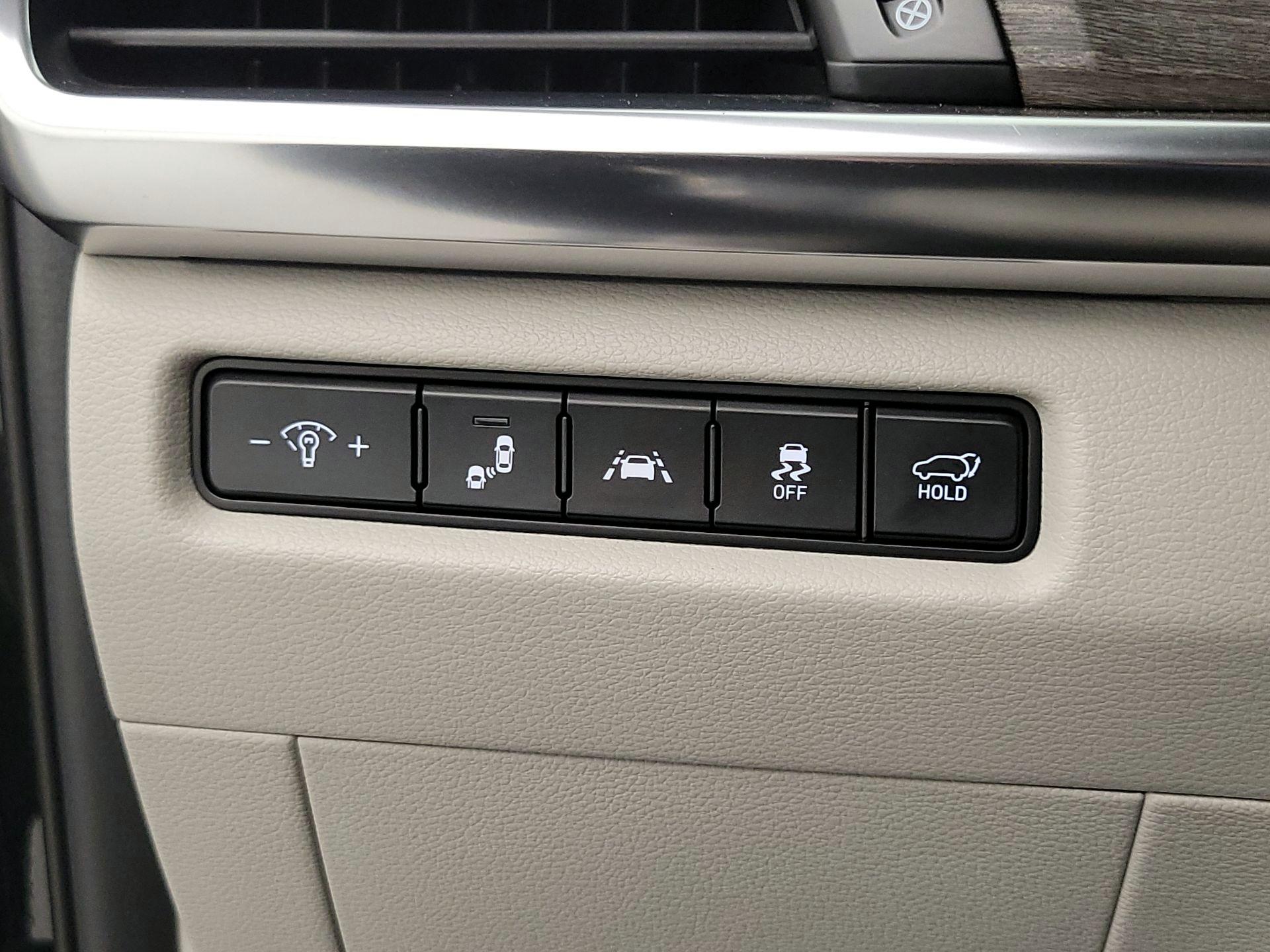 Thumbnail: 2022 Kia Telluride - 13