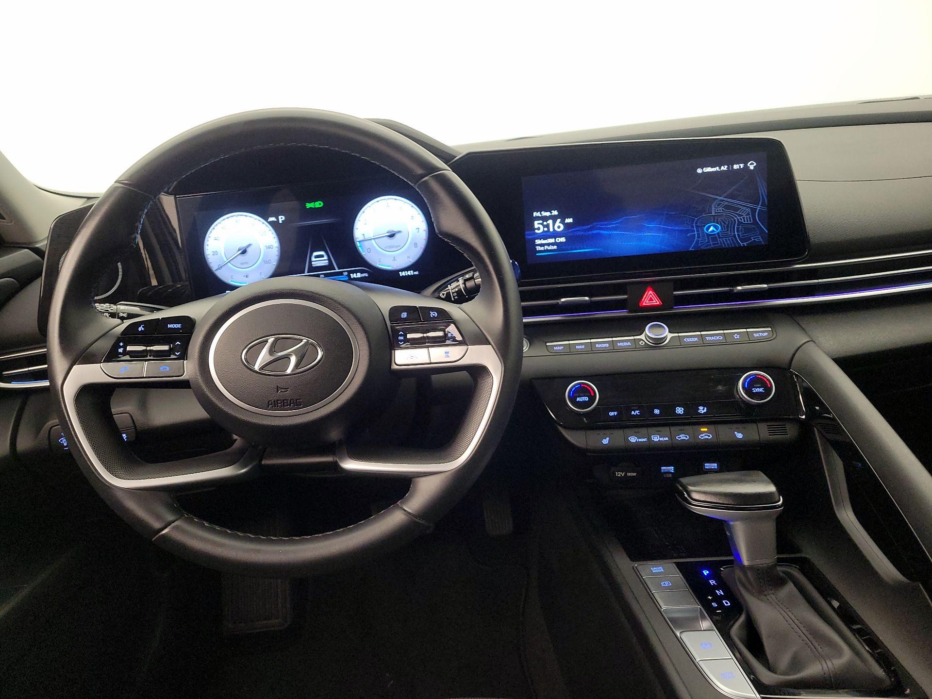Thumbnail: 2023 Hyundai Elantra - 10