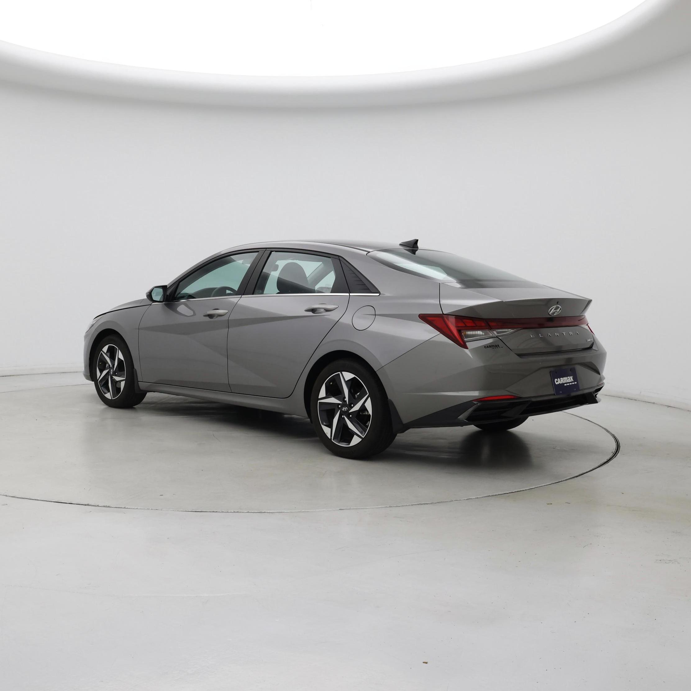 Thumbnail: 2023 Hyundai Elantra - 2