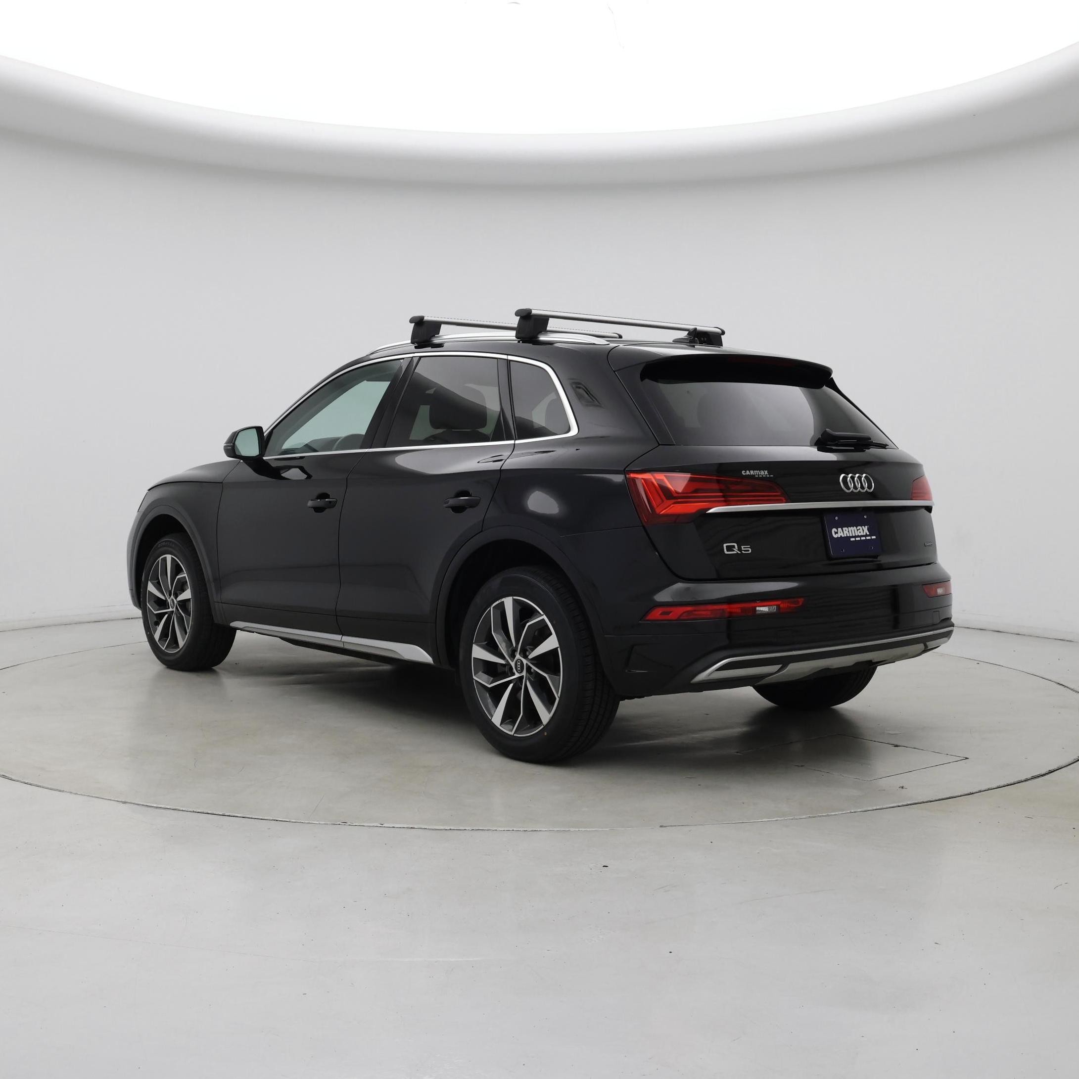 Thumbnail: 2021 Audi Q5 - 2