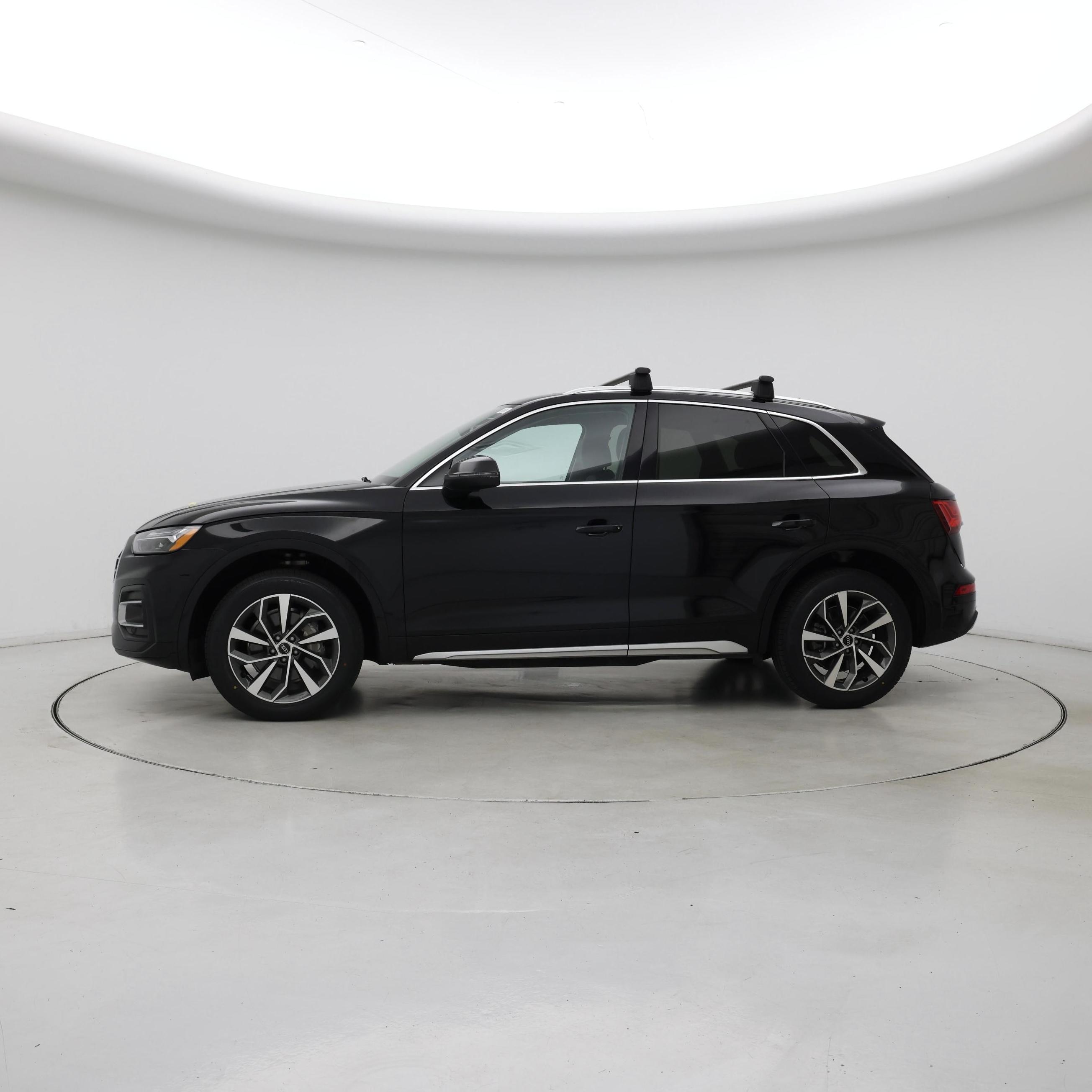 Thumbnail: 2021 Audi Q5 - 3