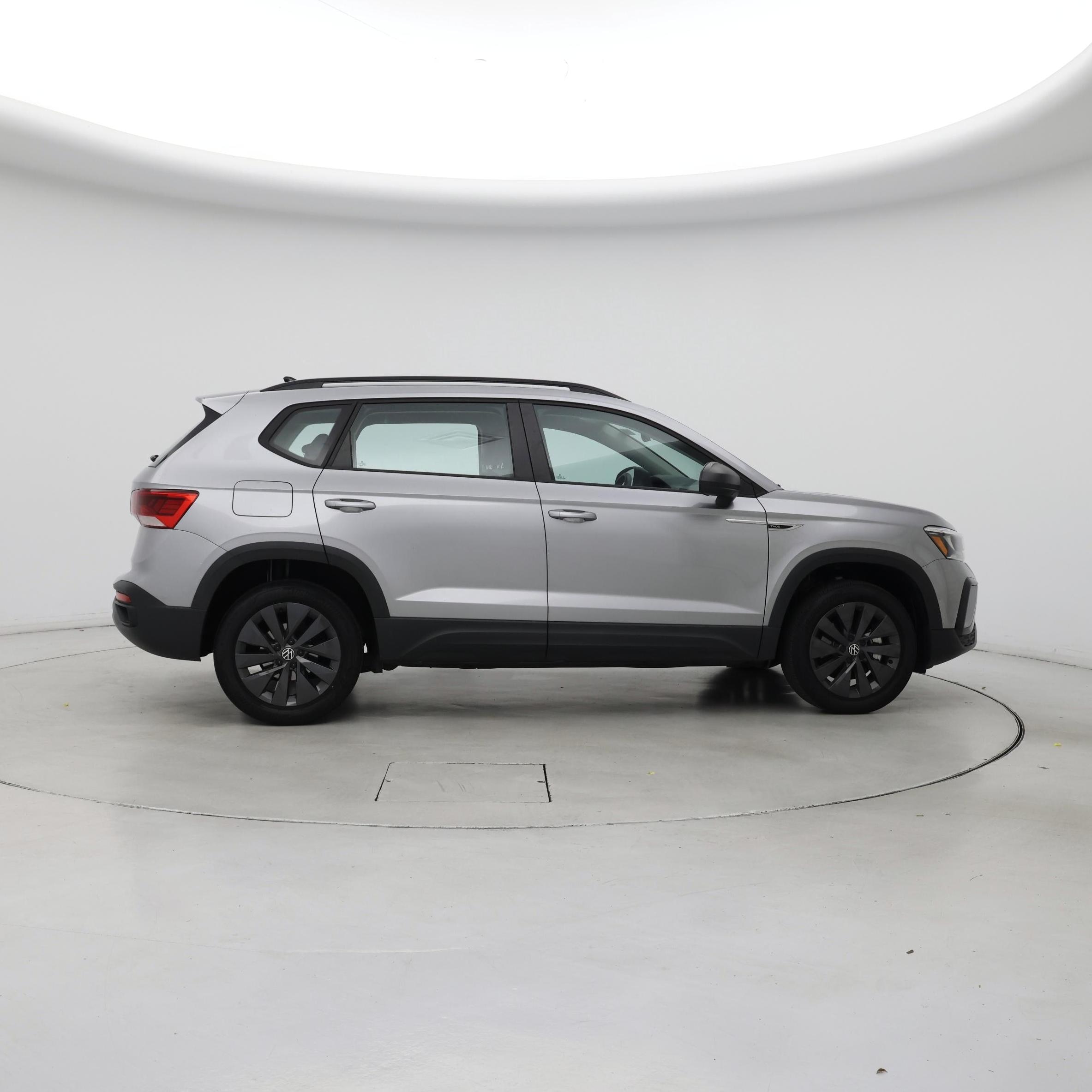 Thumbnail: 2023 Volkswagen Taos - 7