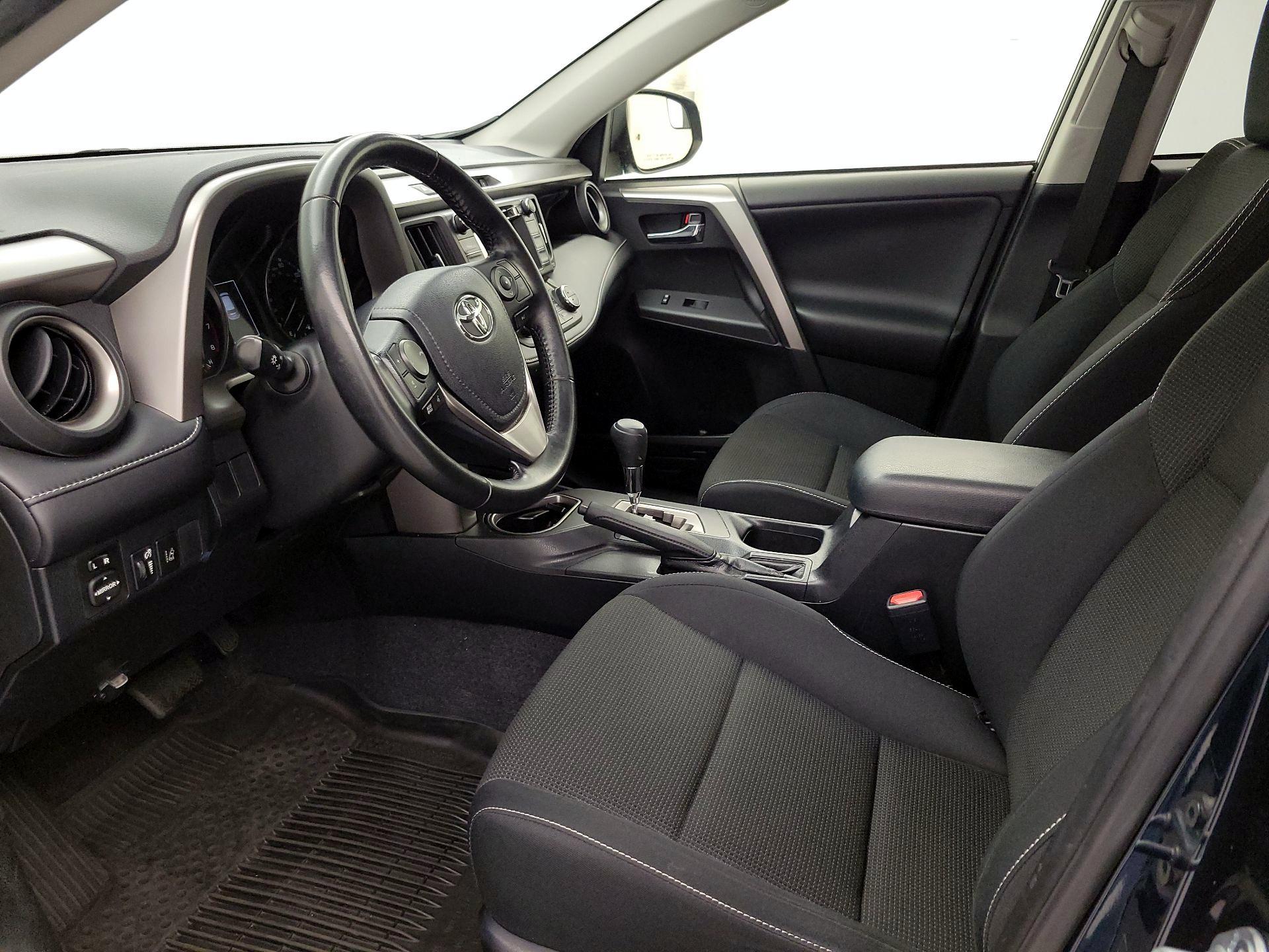 Thumbnail: 2017 Toyota RAV4 - 11