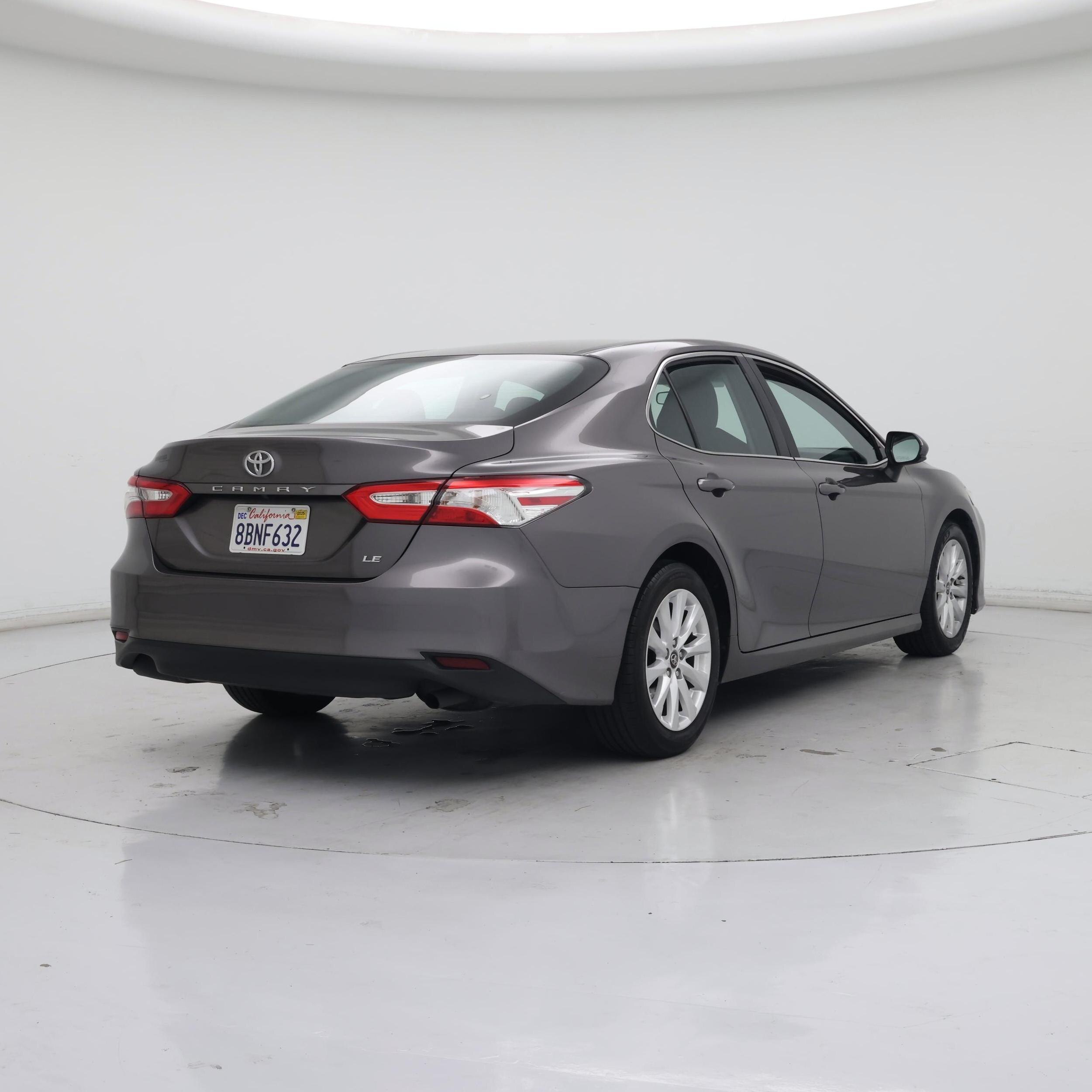 Thumbnail: 2018 Toyota Camry - 8