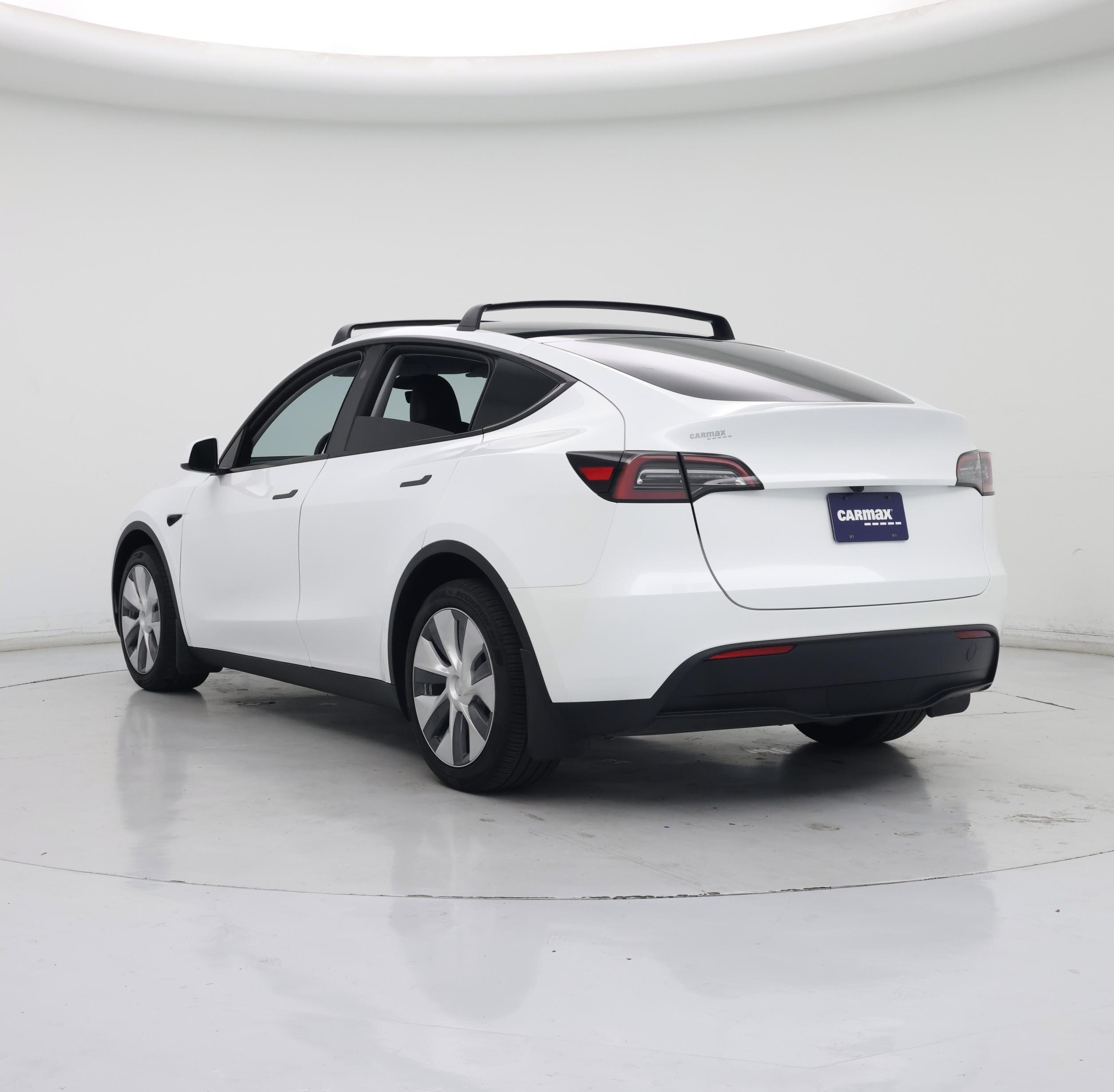 Thumbnail: 2023 Tesla Model Y - 2