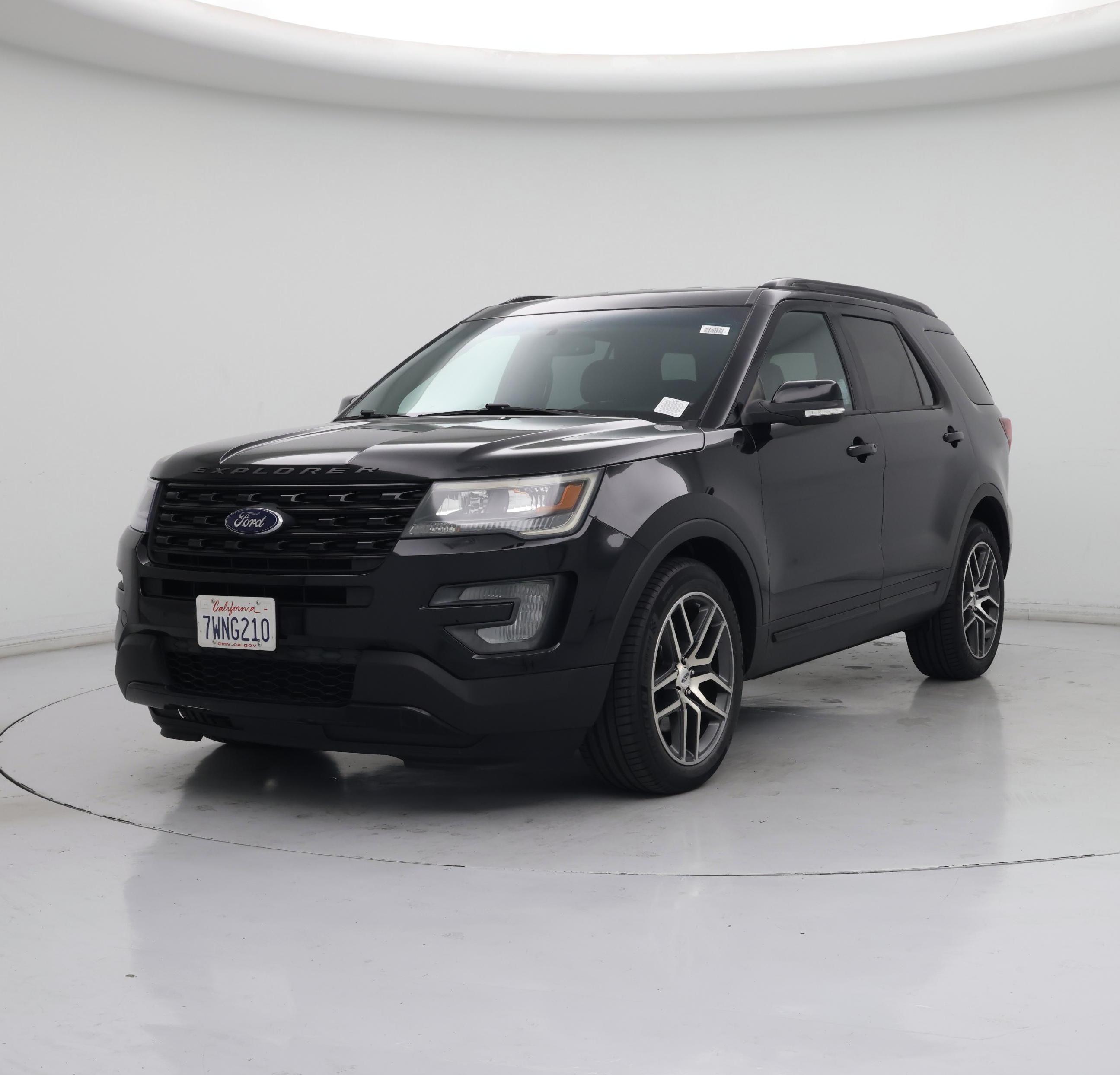 Thumbnail: 2017 Ford Explorer - 4