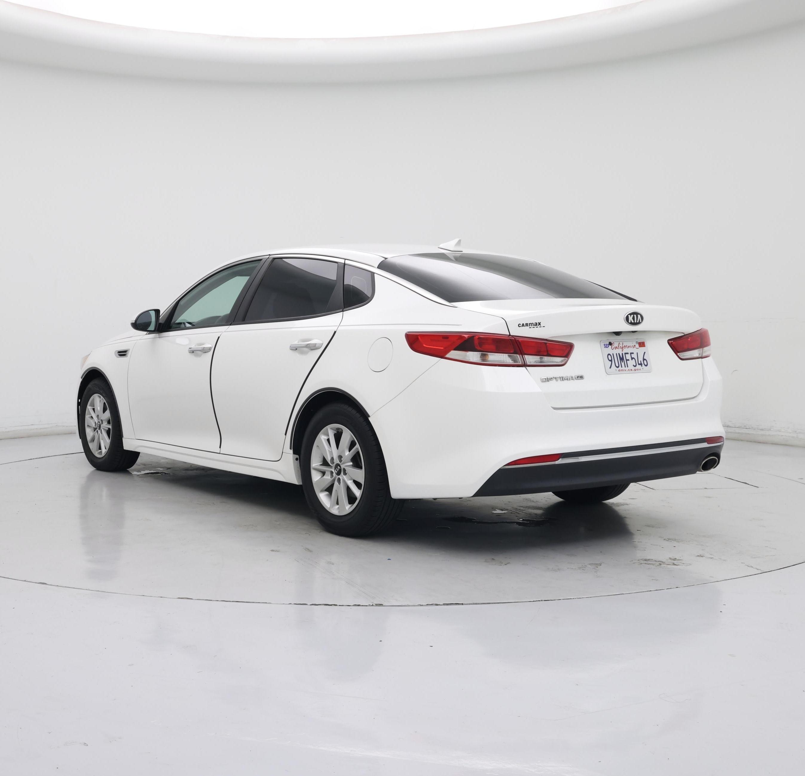 Thumbnail: 2016 Kia Optima - 2