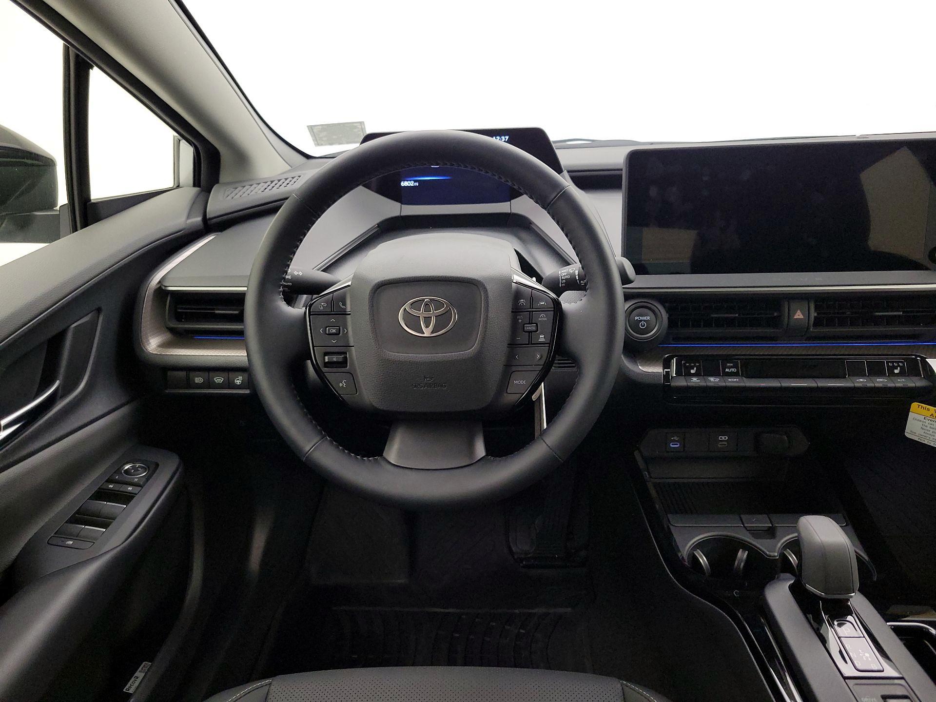 Thumbnail: 2024 Toyota Prius - 10