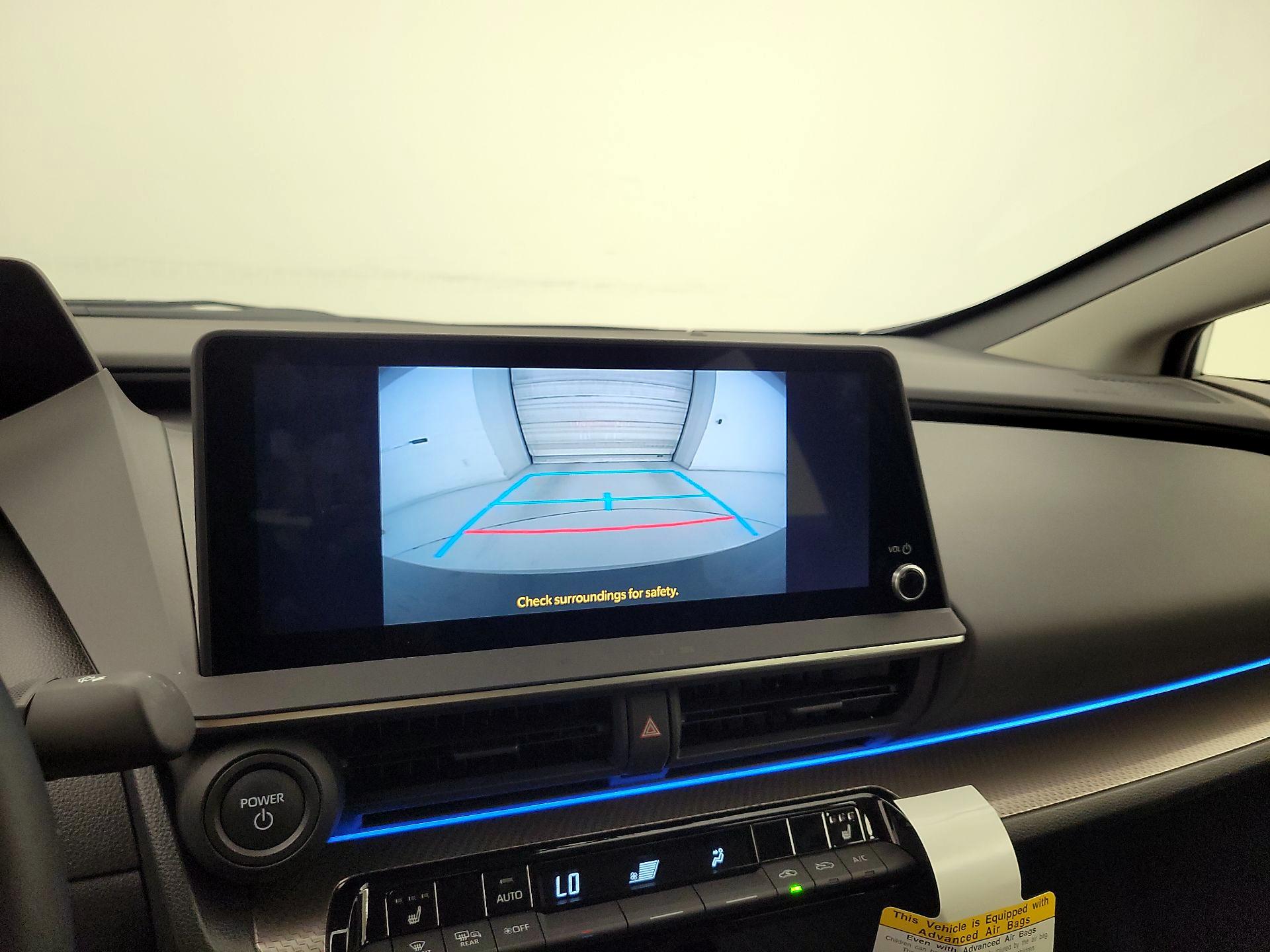 Thumbnail: 2024 Toyota Prius - 14