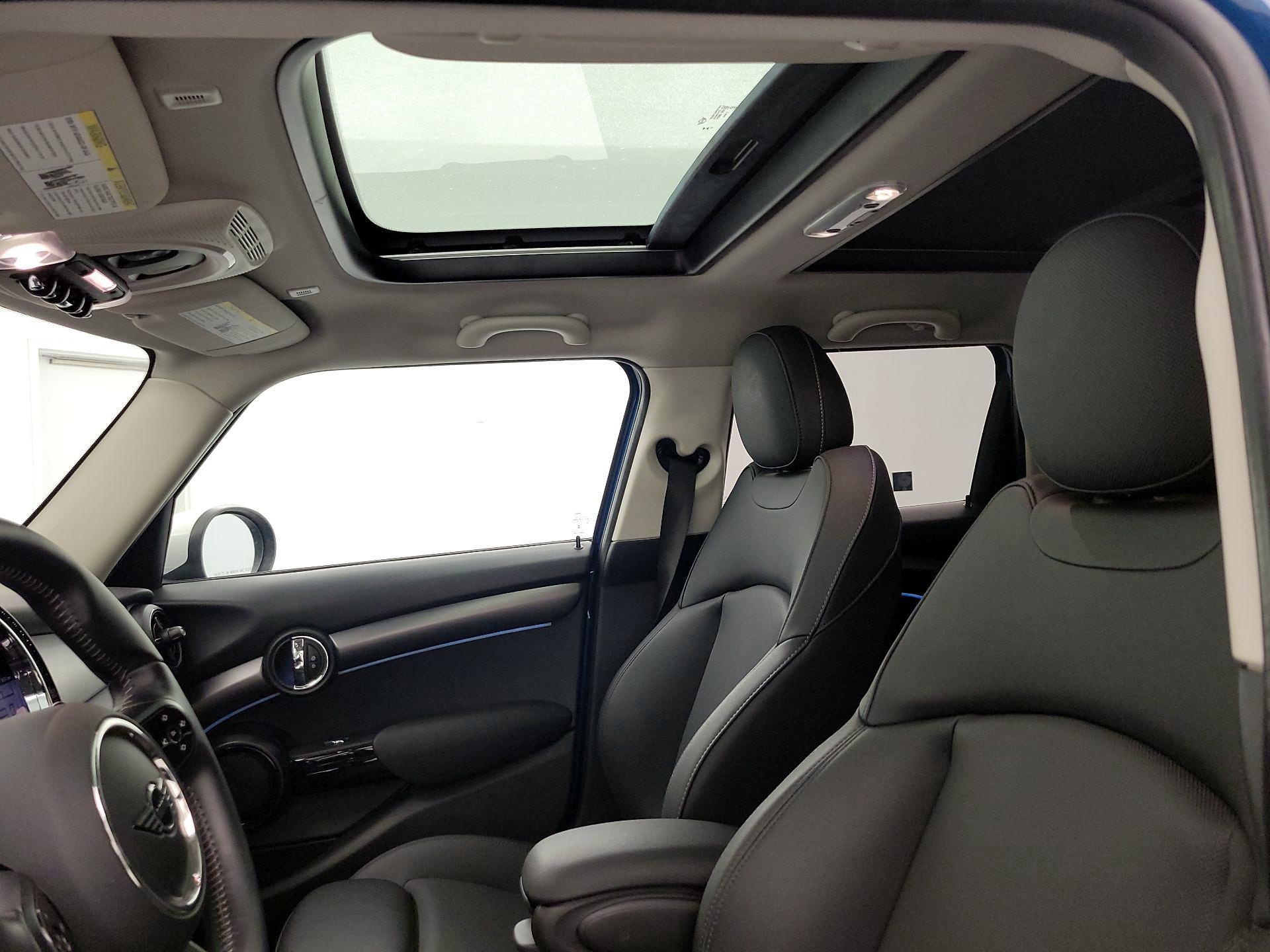 Thumbnail: 2024 MINI Cooper Hardtop - 20
