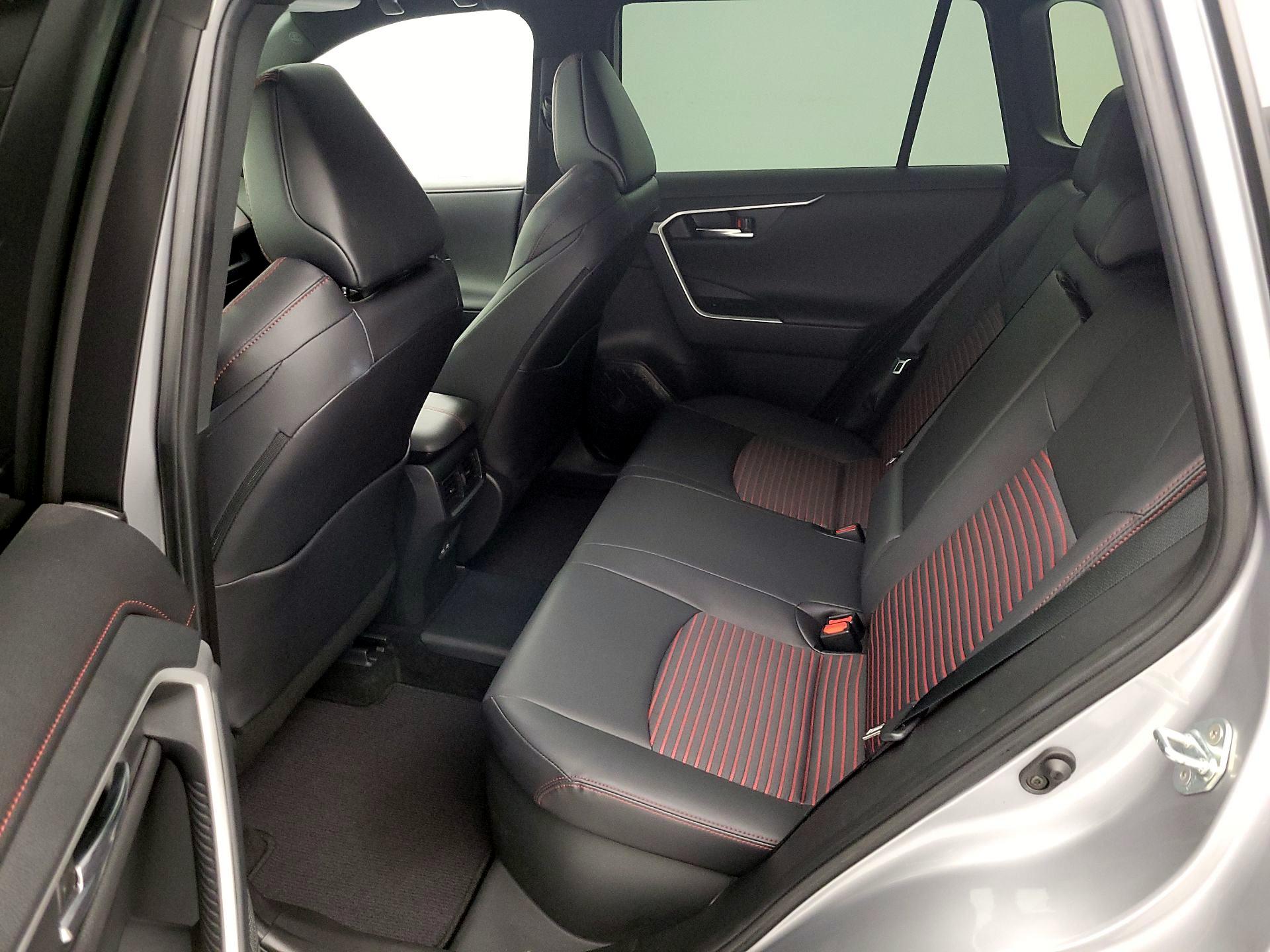 Thumbnail: 2024 Toyota RAV4 - 19