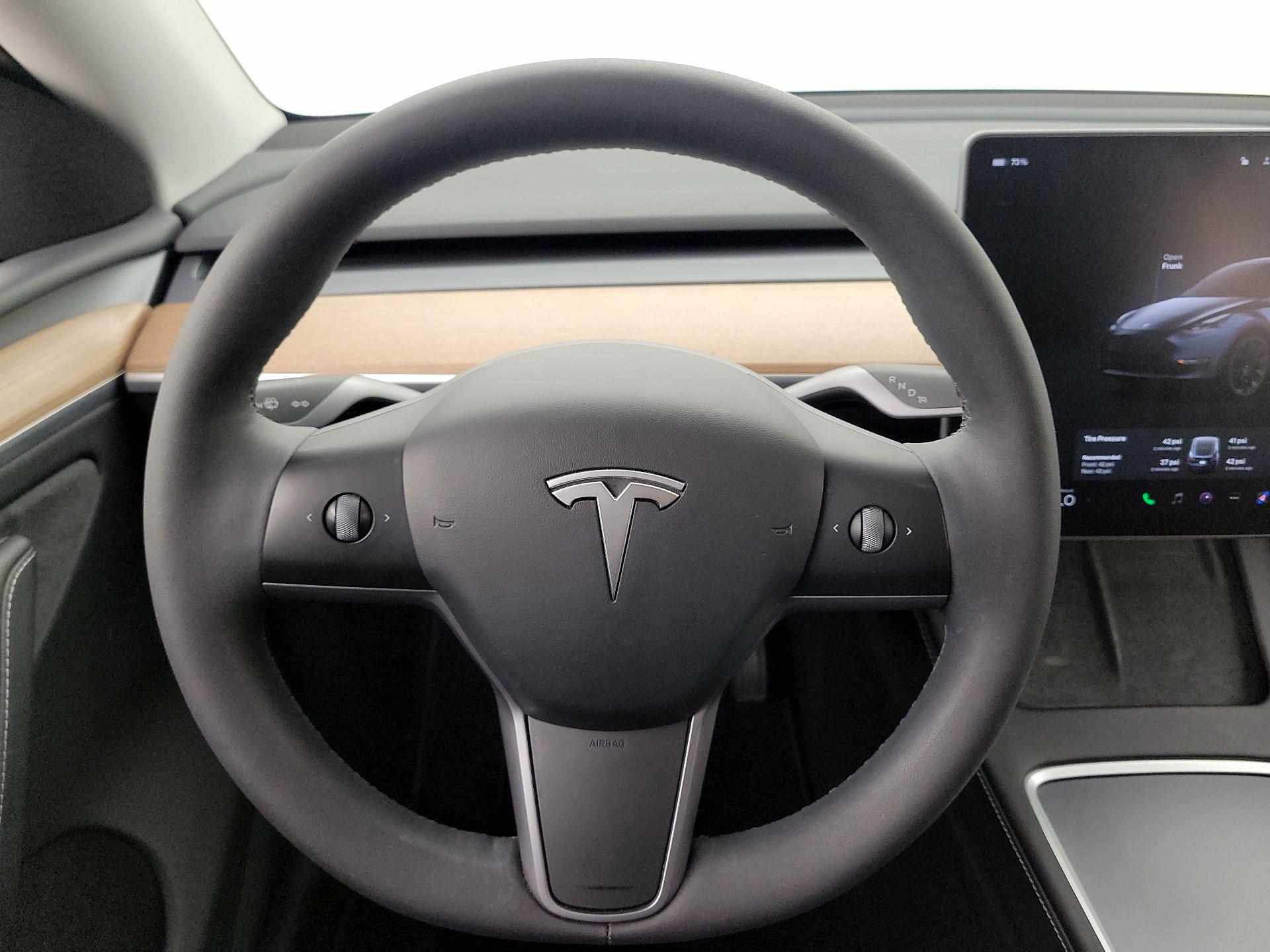 Thumbnail: 2024 Tesla Model Y - 10