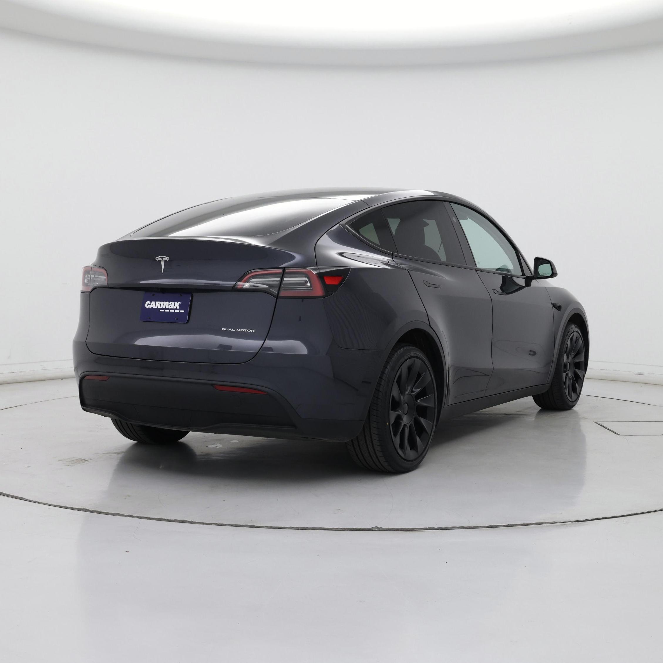 Thumbnail: 2024 Tesla Model Y - 8
