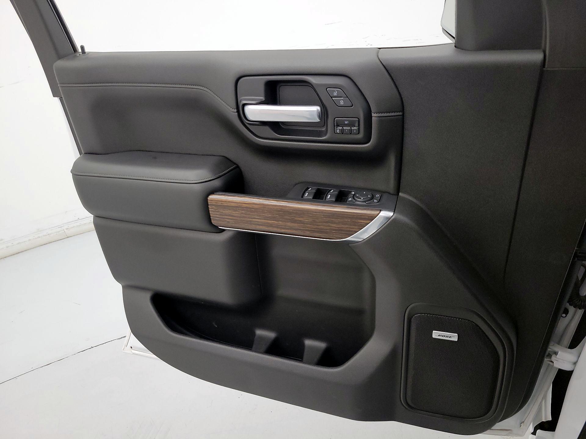 Thumbnail: 2021 Chevrolet Silverado 1500 - 12