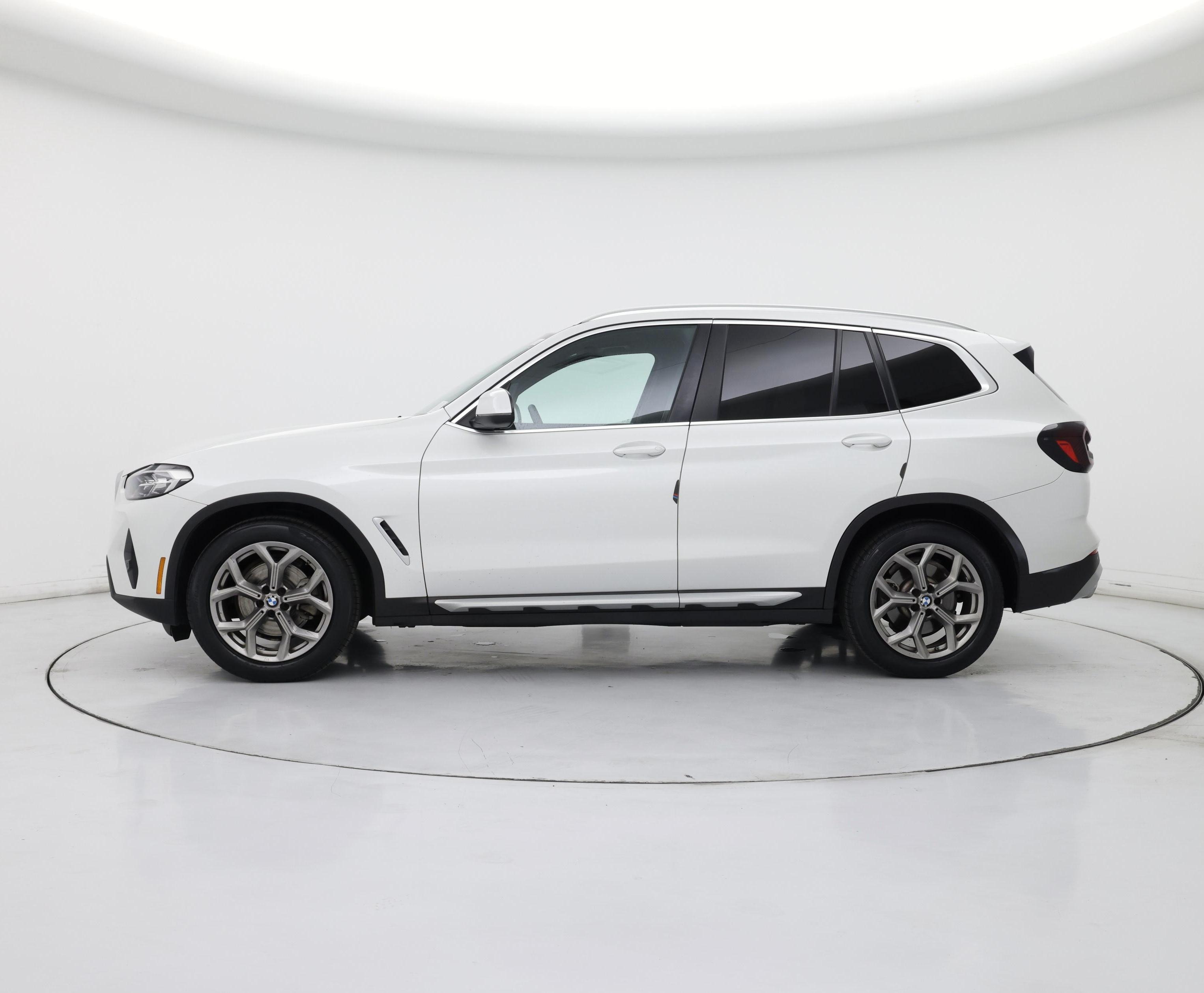 Thumbnail: 2022 BMW X3 - 3