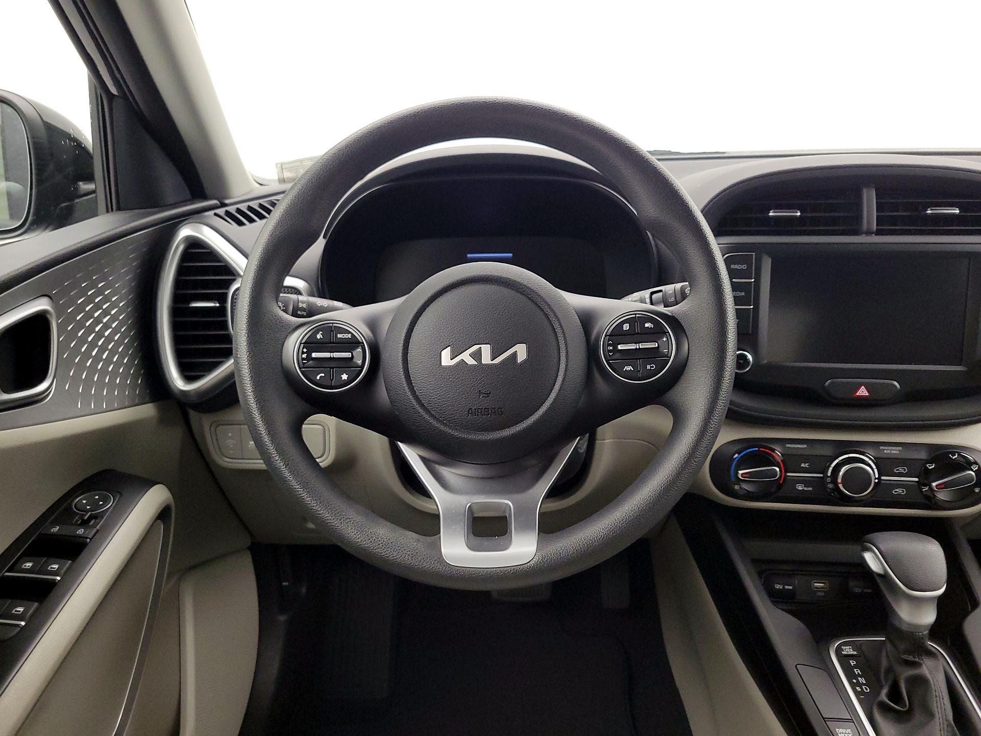 Thumbnail: 2023 Kia Soul - 10