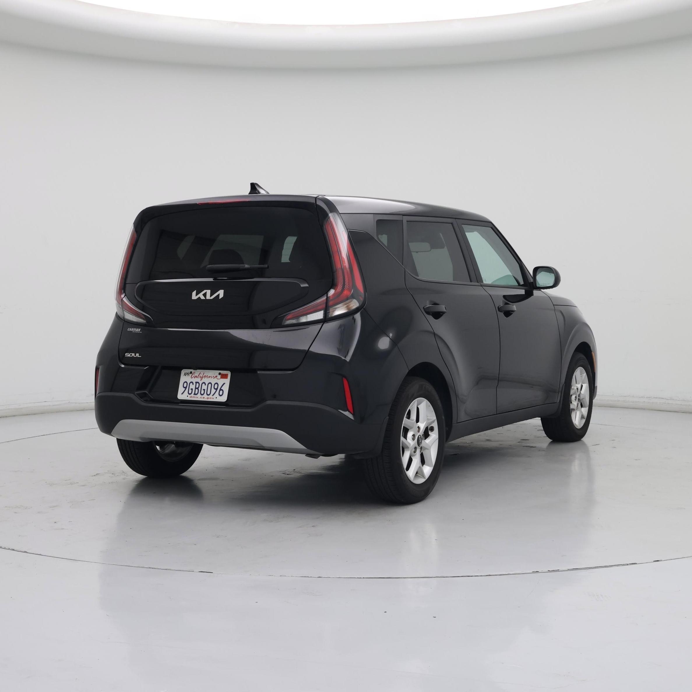Thumbnail: 2023 Kia Soul - 8