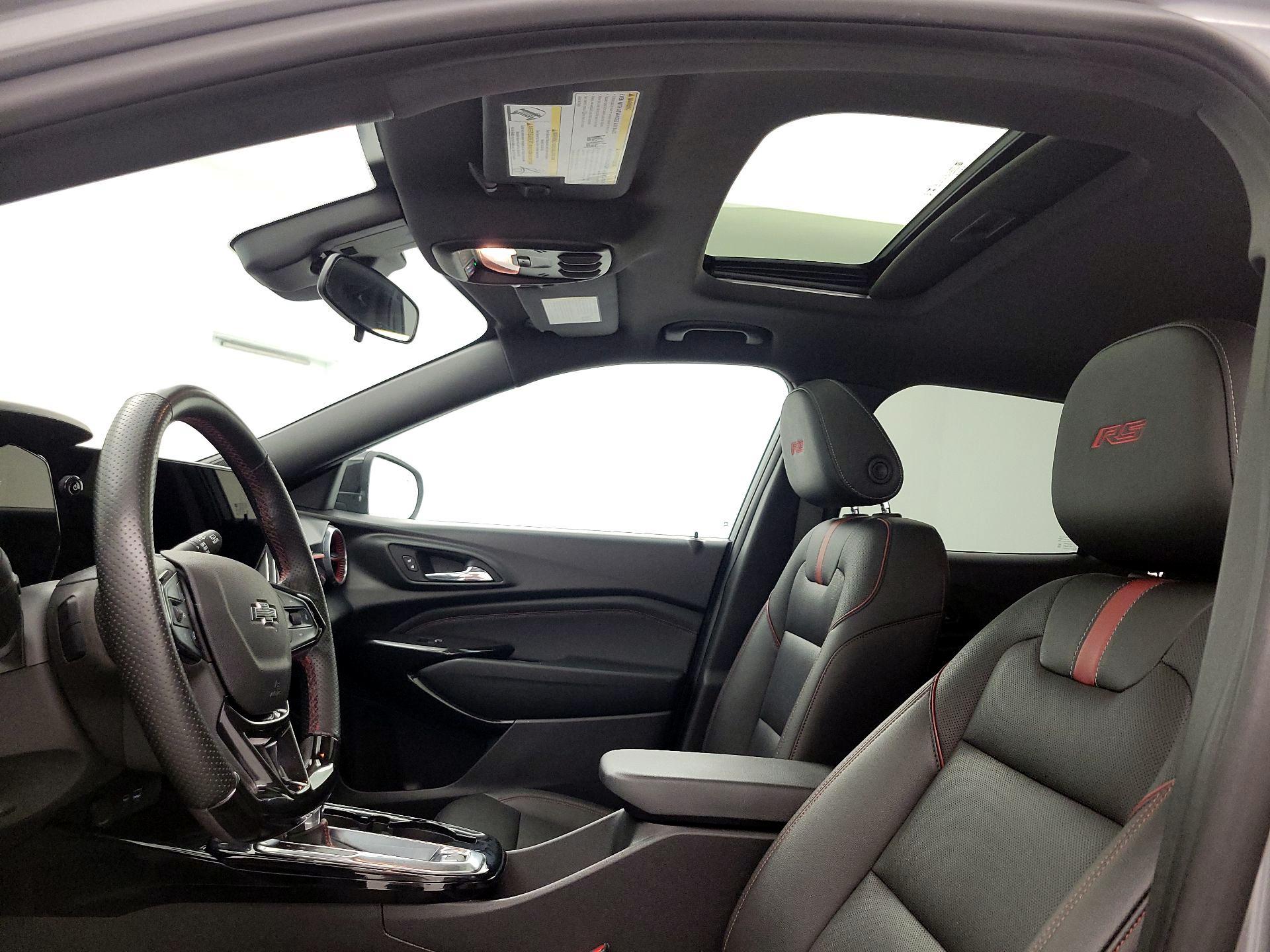 Thumbnail: 2024 Chevrolet Trax - 19