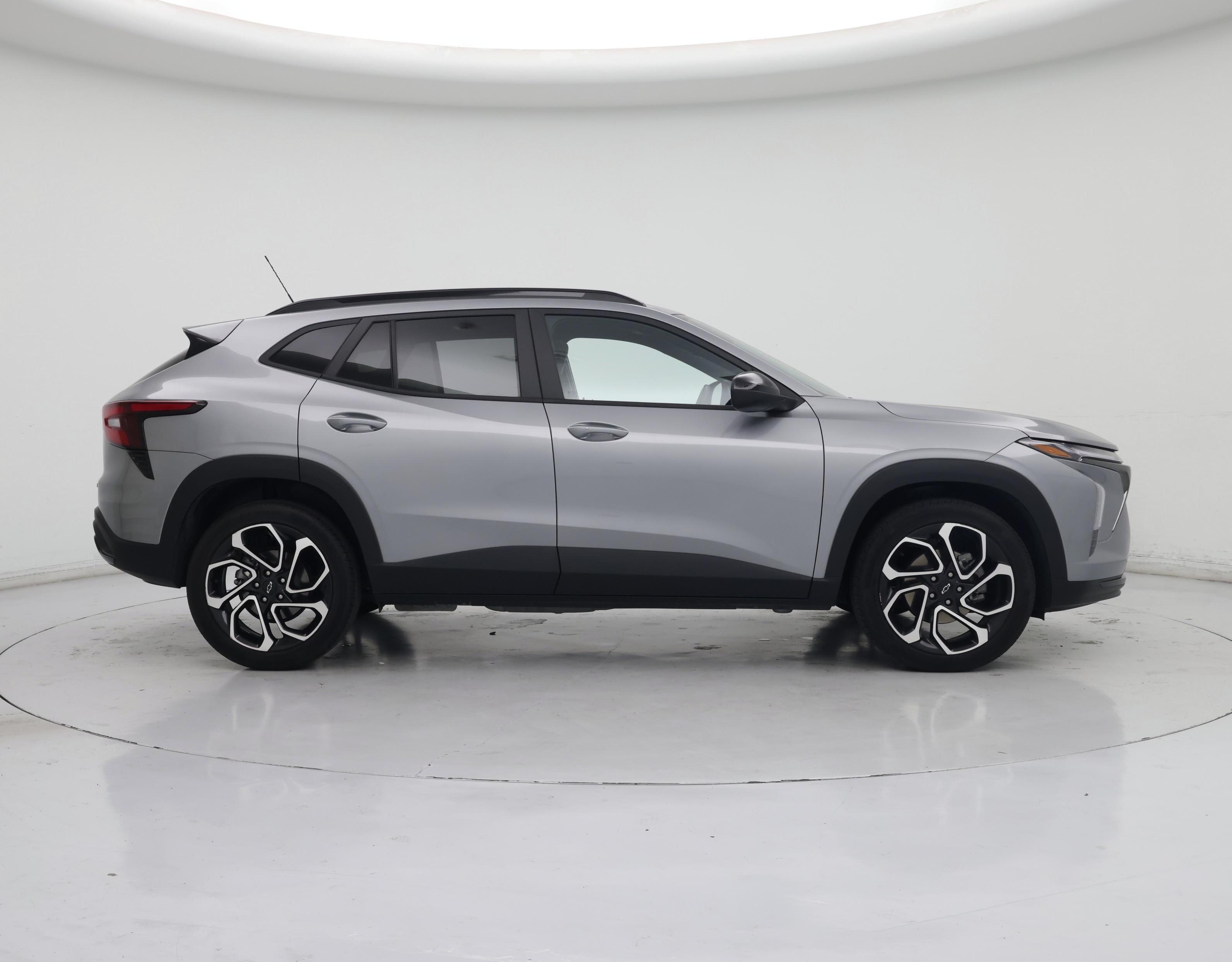 Thumbnail: 2024 Chevrolet Trax - 7
