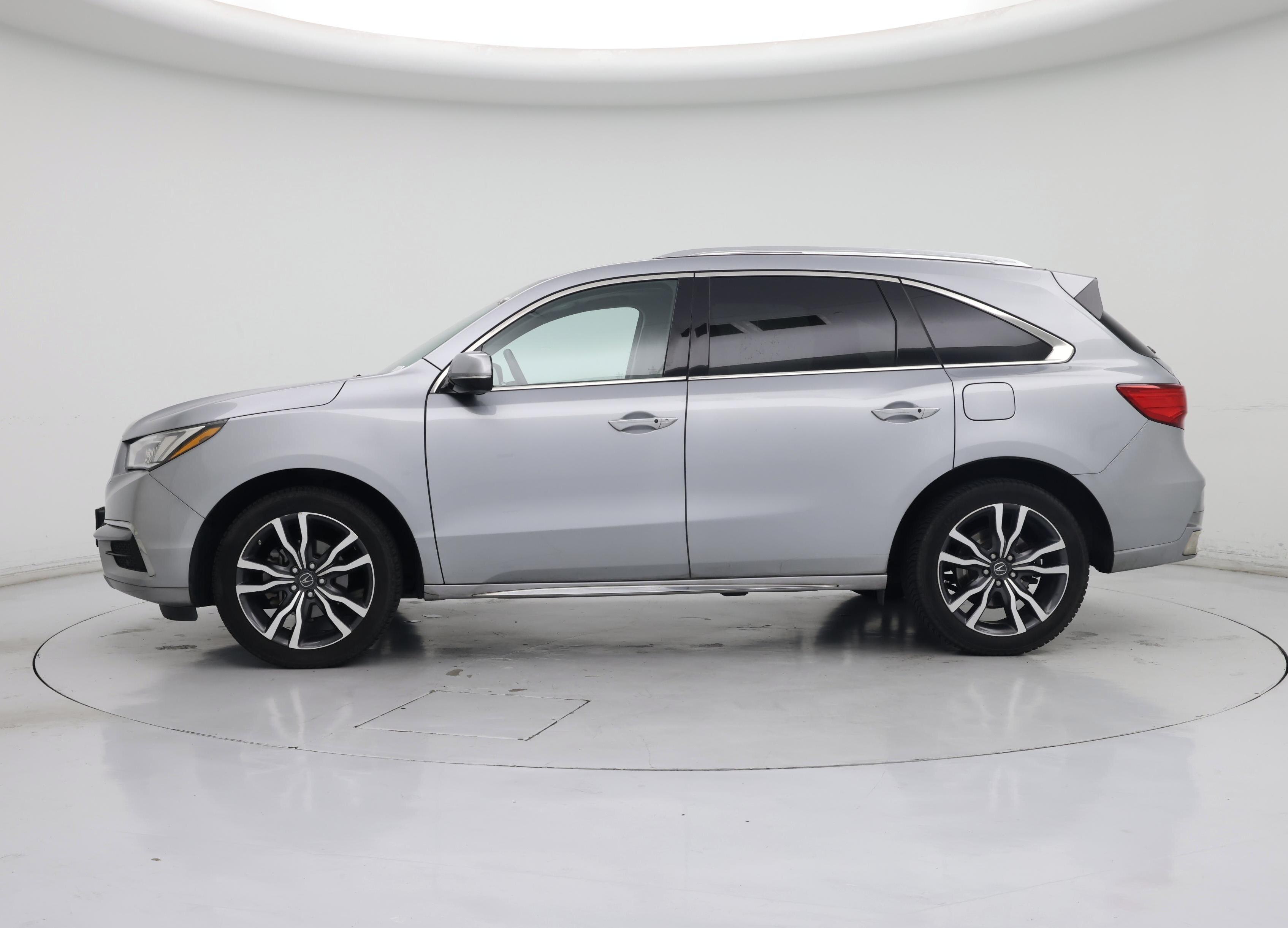 Thumbnail: 2020 Acura MDX - 3