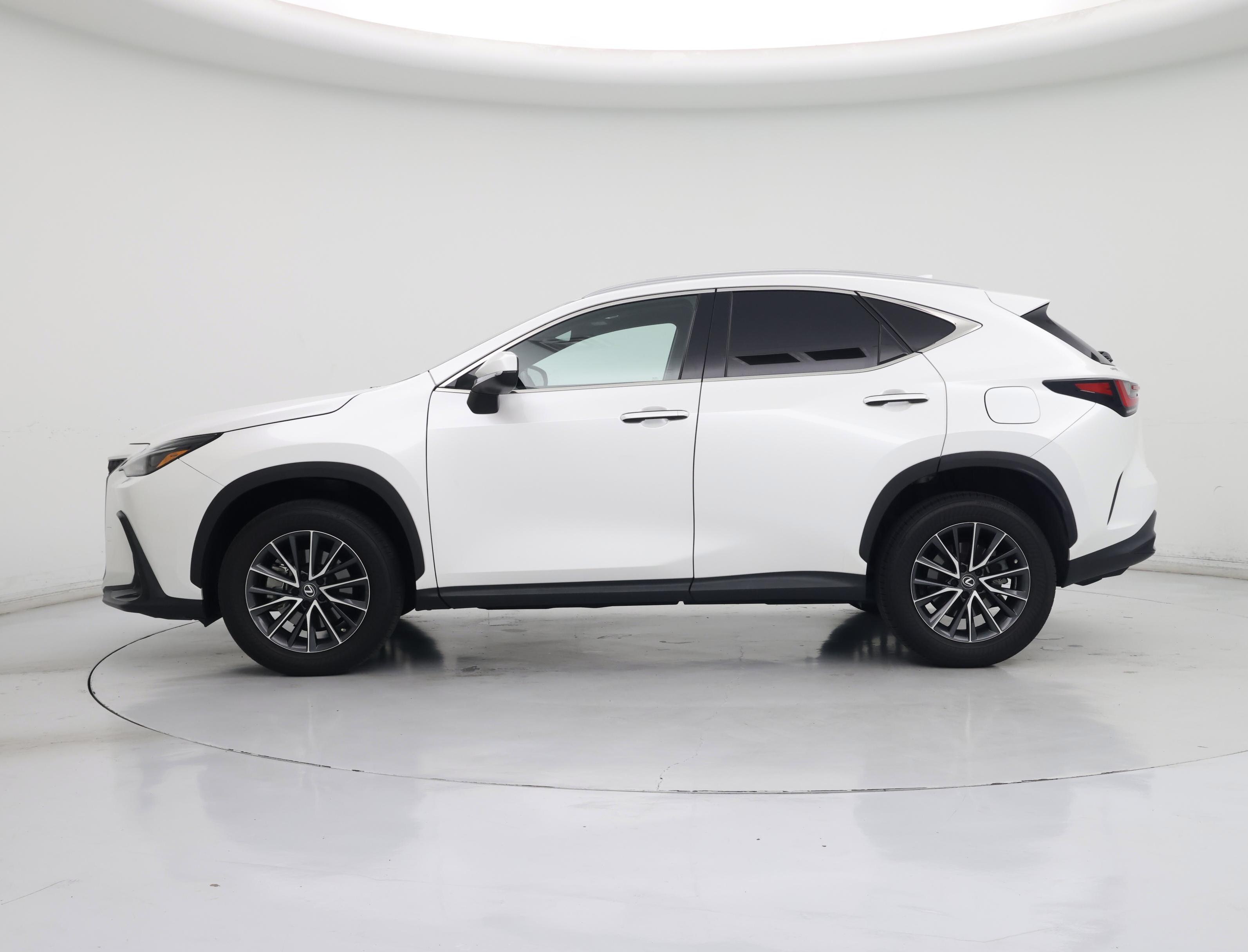Thumbnail: 2022 Lexus NX - 3