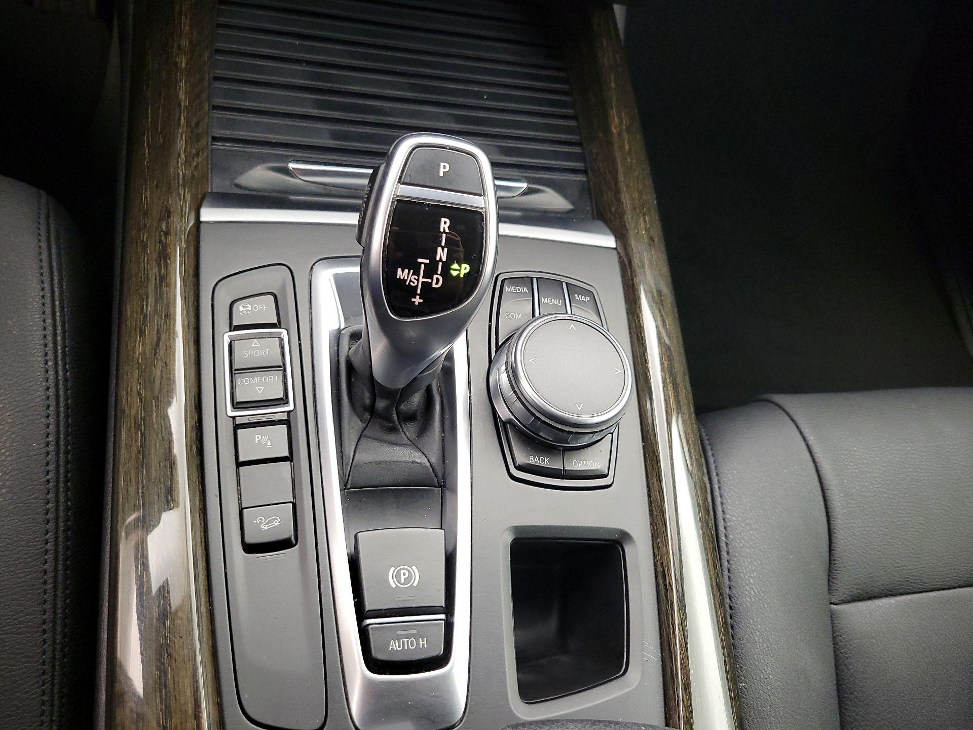 Thumbnail: 2018 BMW X5 - 18