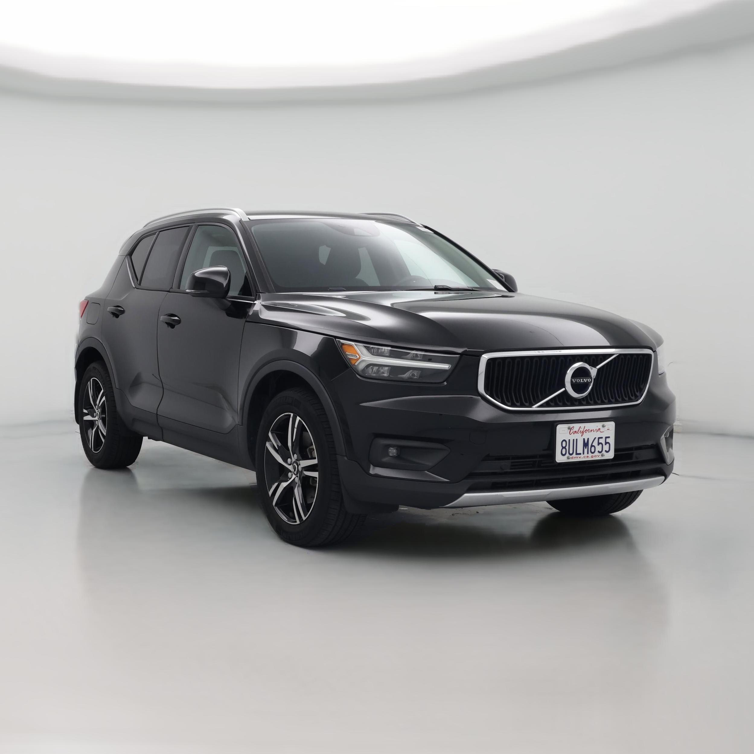 Thumbnail: 2021 Volvo XC40 - 1