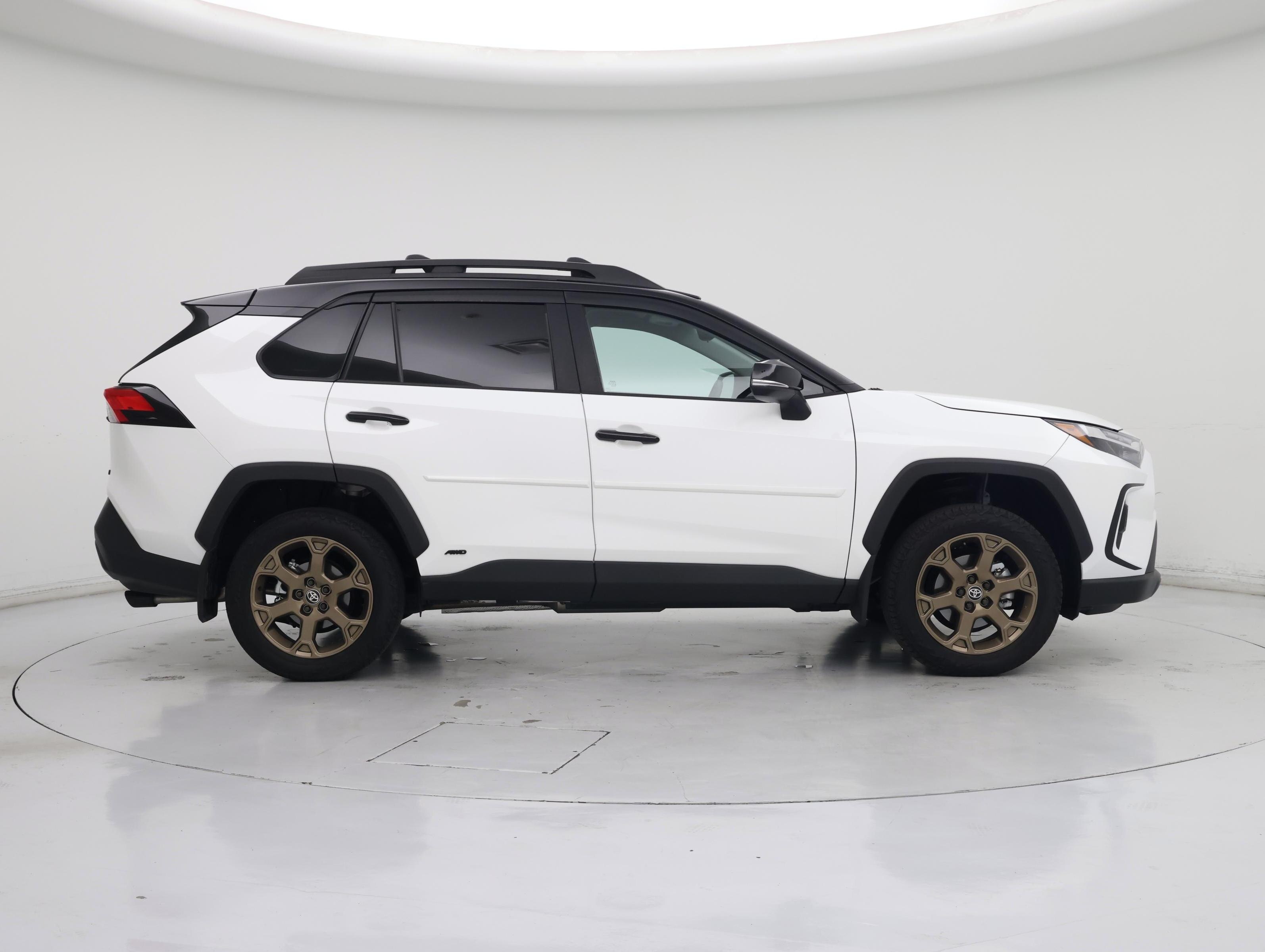 Thumbnail: 2024 Toyota RAV4 - 7