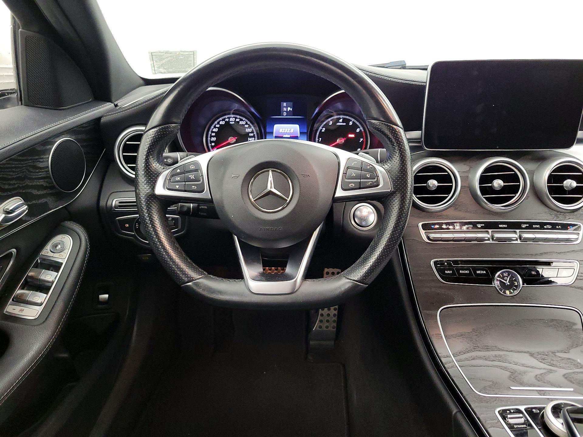 Thumbnail: 2016 Mercedes-Benz C-Class - 10