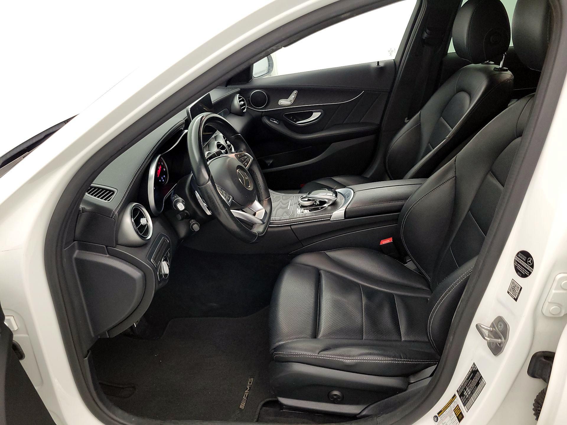 Thumbnail: 2016 Mercedes-Benz C-Class - 11