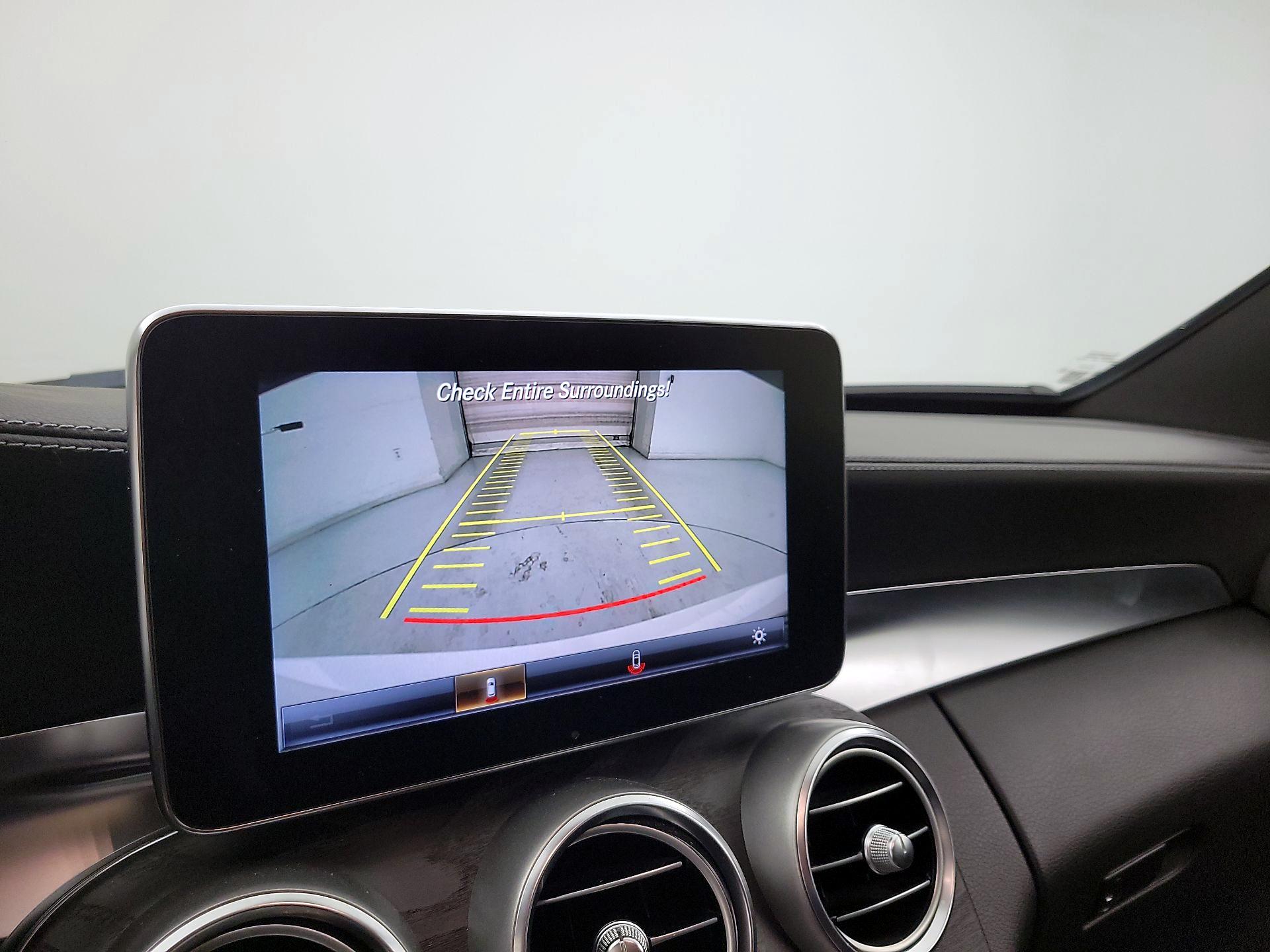 Thumbnail: 2016 Mercedes-Benz C-Class - 14