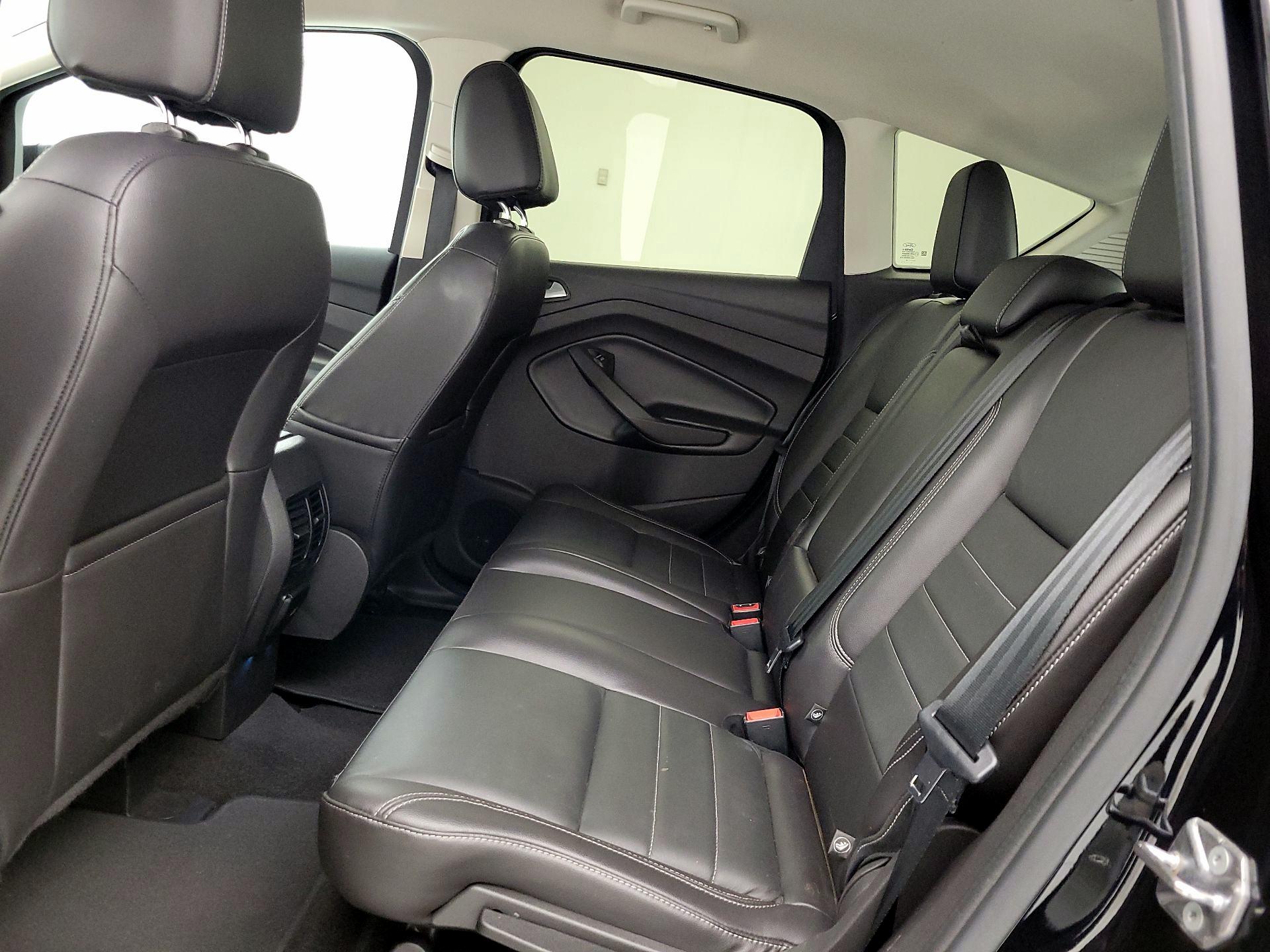 Thumbnail: 2016 Ford C-Max - 20