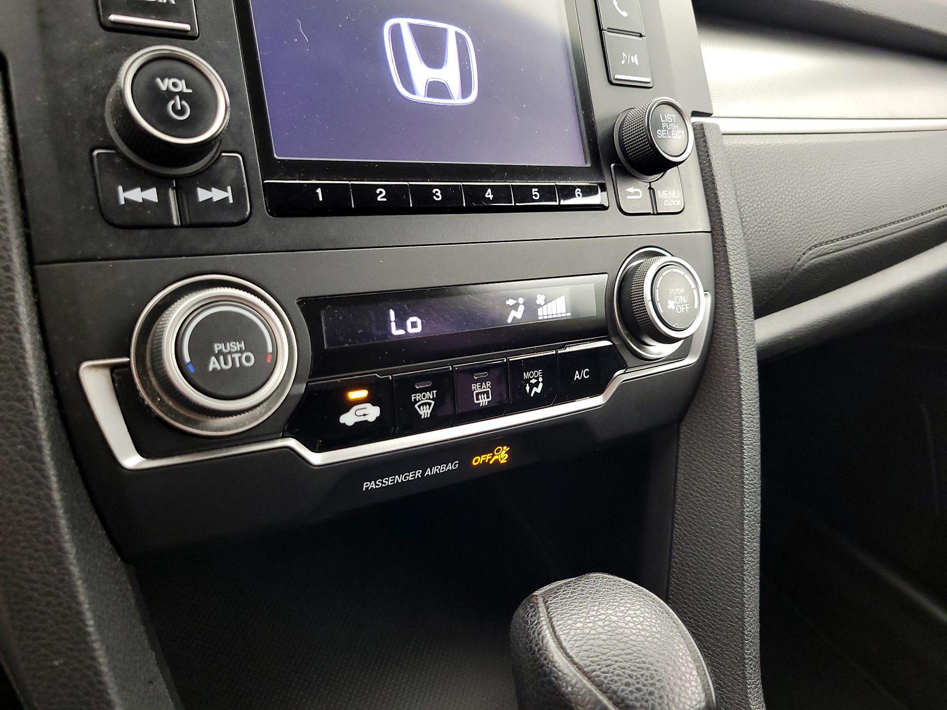 Thumbnail: 2017 Honda Civic - 16
