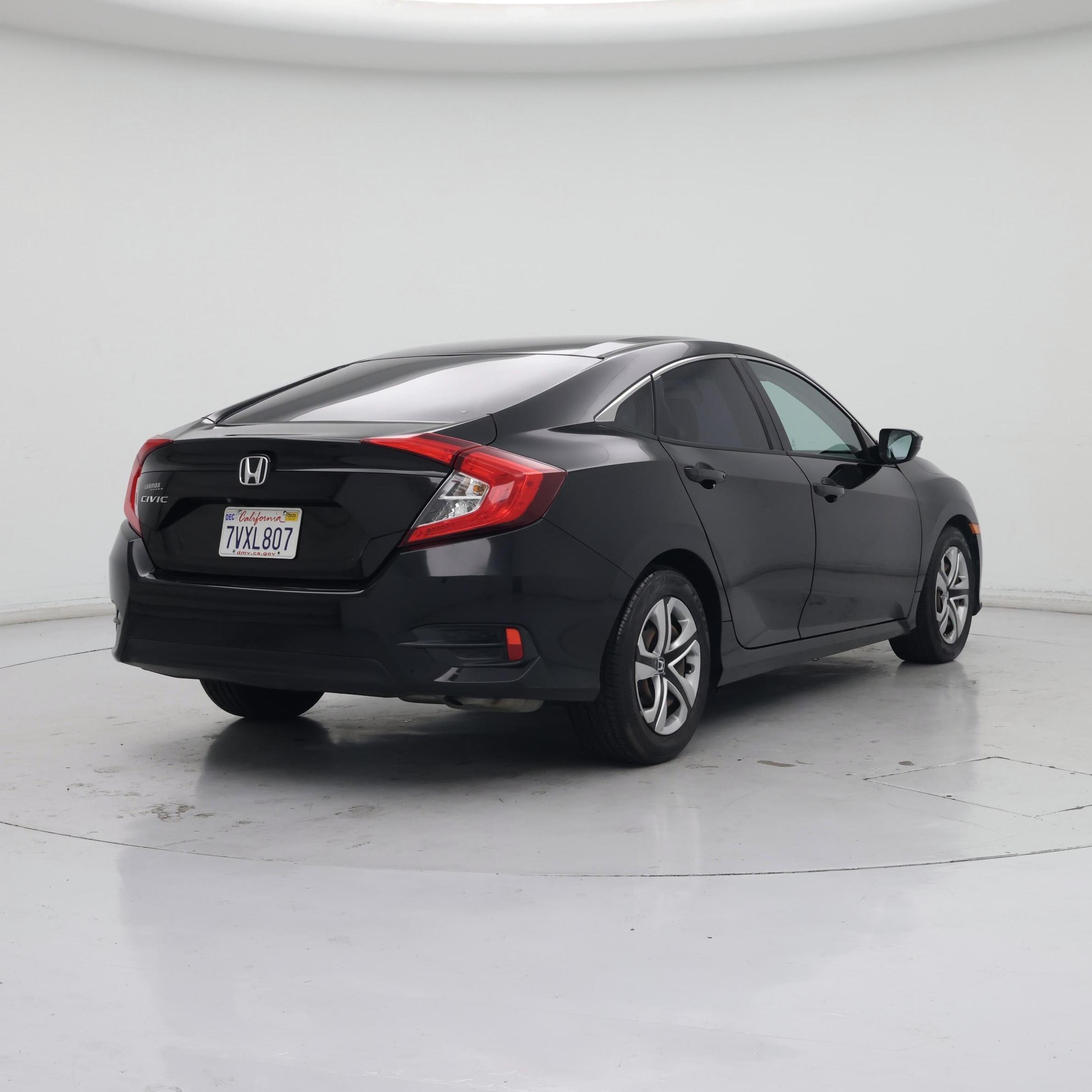 Thumbnail: 2017 Honda Civic - 8