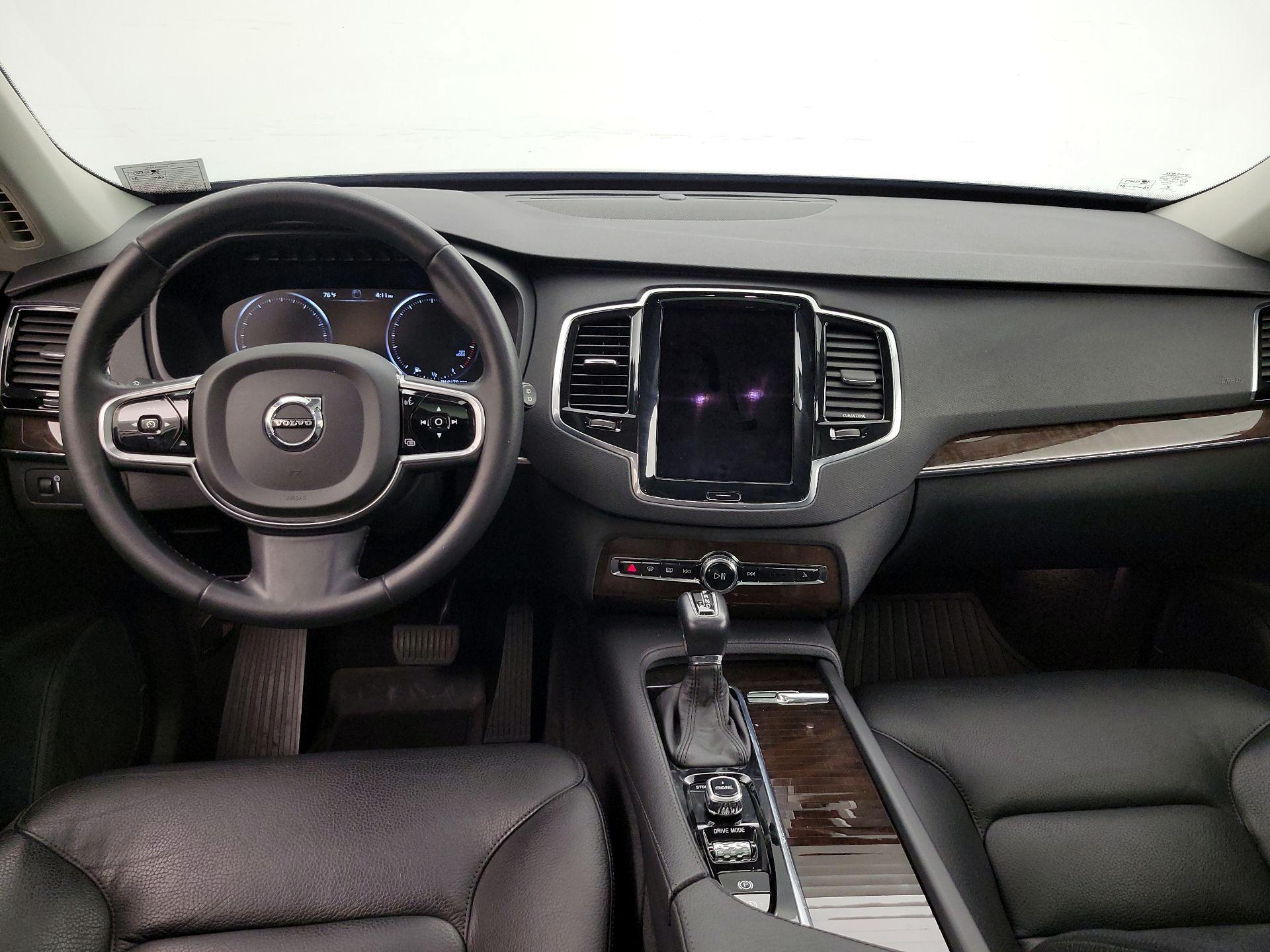 Thumbnail: 2016 Volvo XC90 - 9