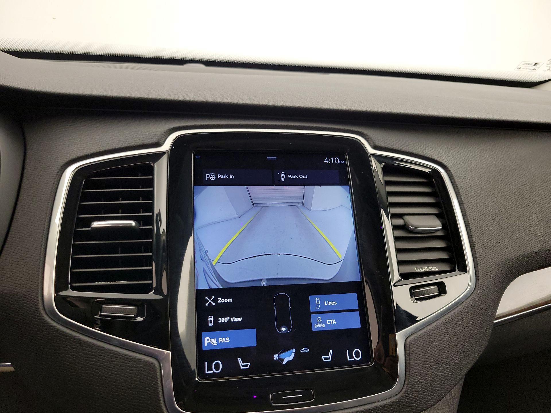 Thumbnail: 2016 Volvo XC90 - 15