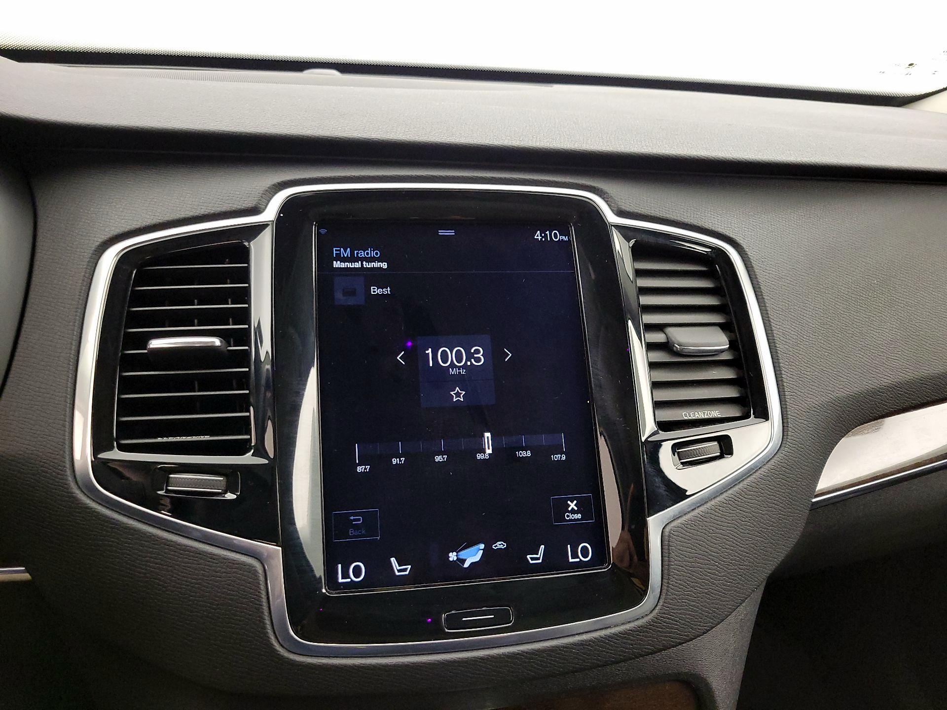 Thumbnail: 2016 Volvo XC90 - 16